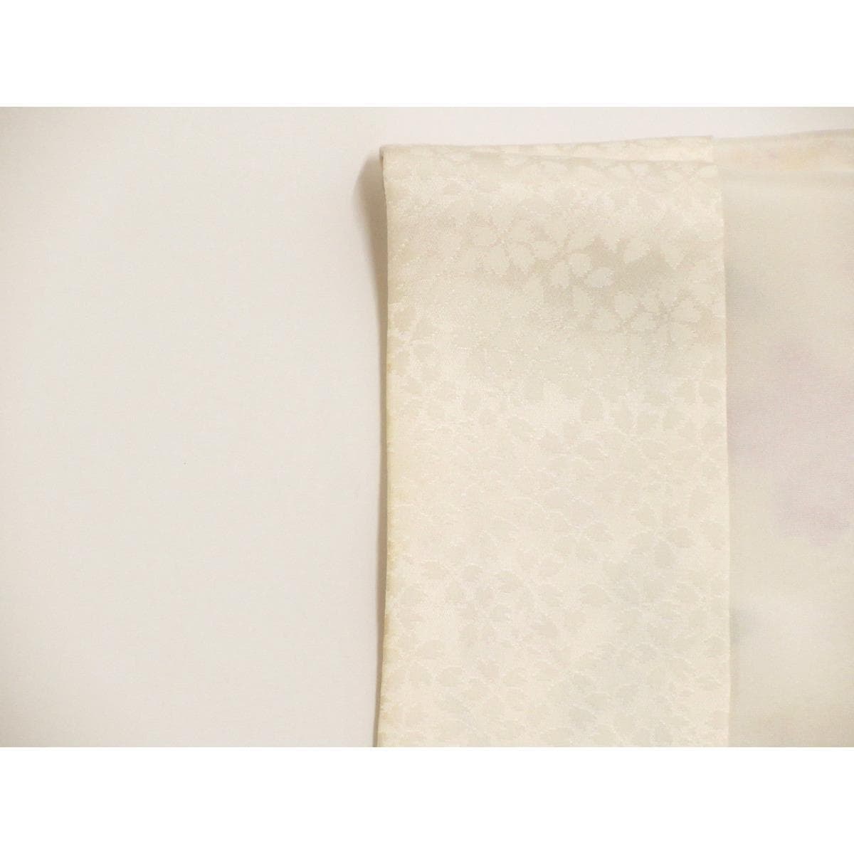 振袖　友禅金彩加工　刺繍入りボカシ染