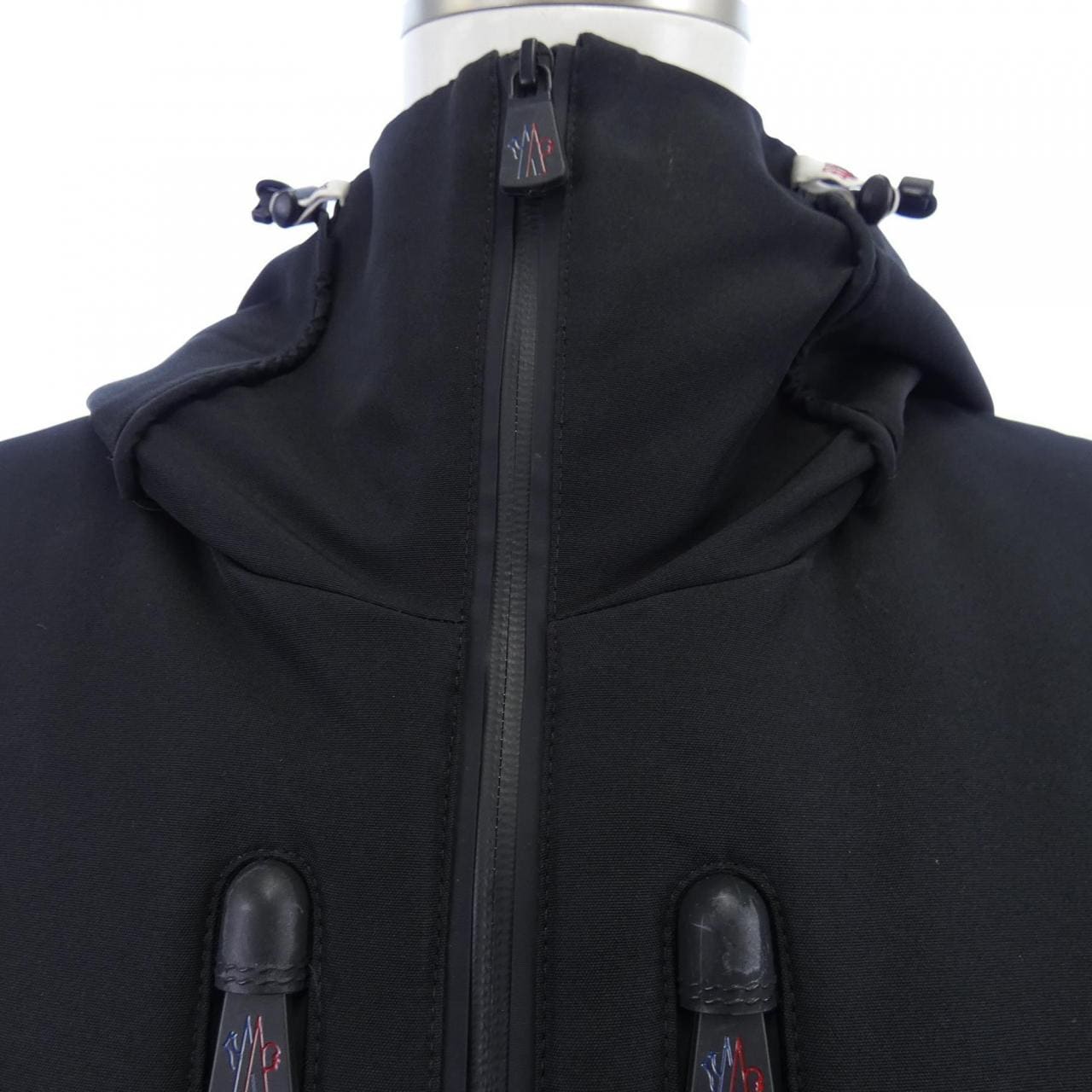 モンクレールグルノーブル MONCLER GRENOBLE C0198 BESSANS ダウンジャケット