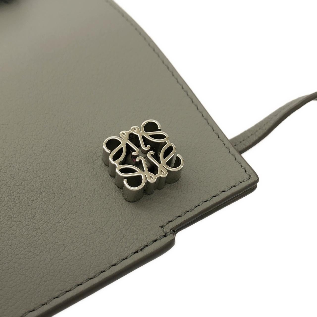 ロエベ ダイス ポケット C630R12X01 ショルダーバッグ