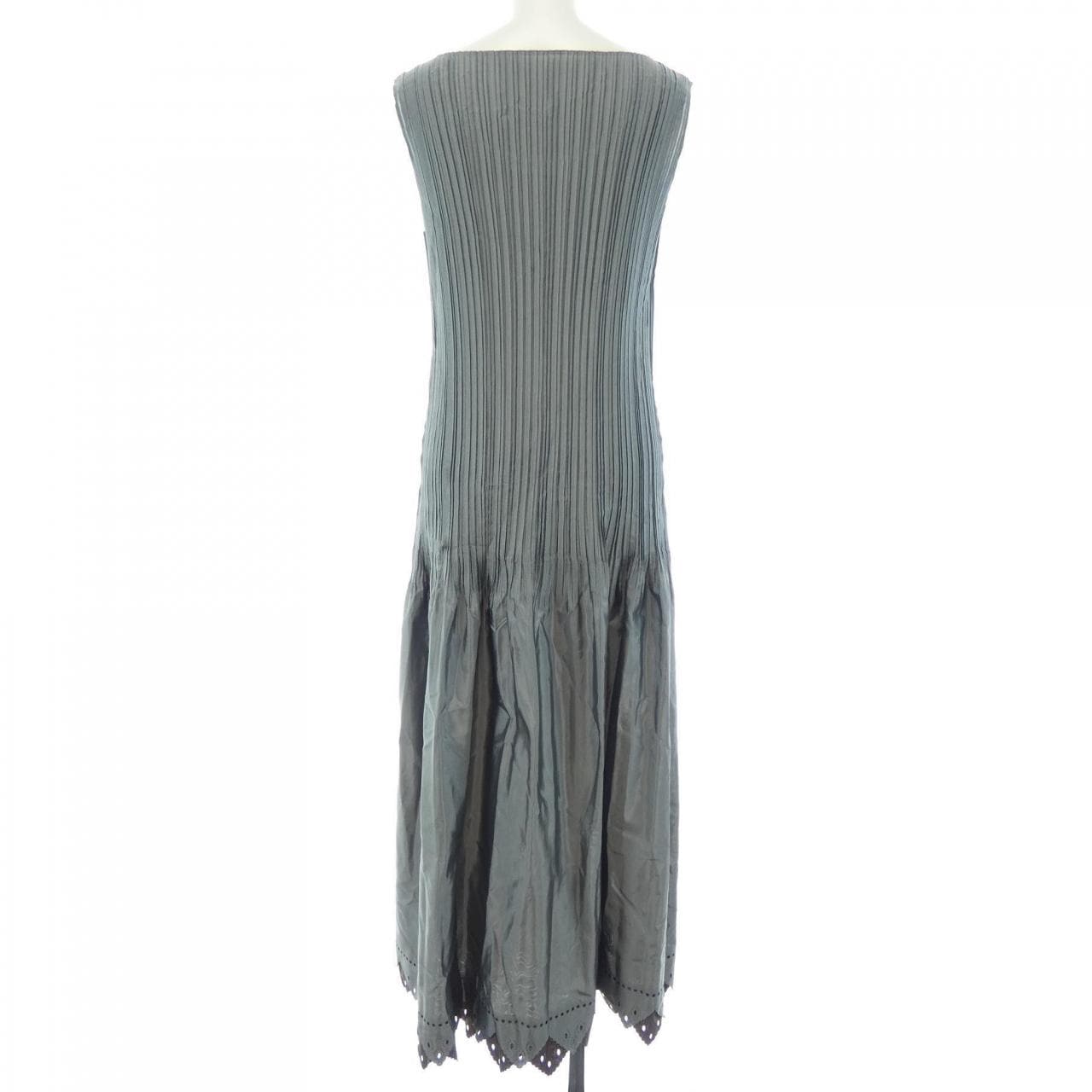 イッセイミヤケ ISSEY MIYAKE IM12FH952 ワンピース