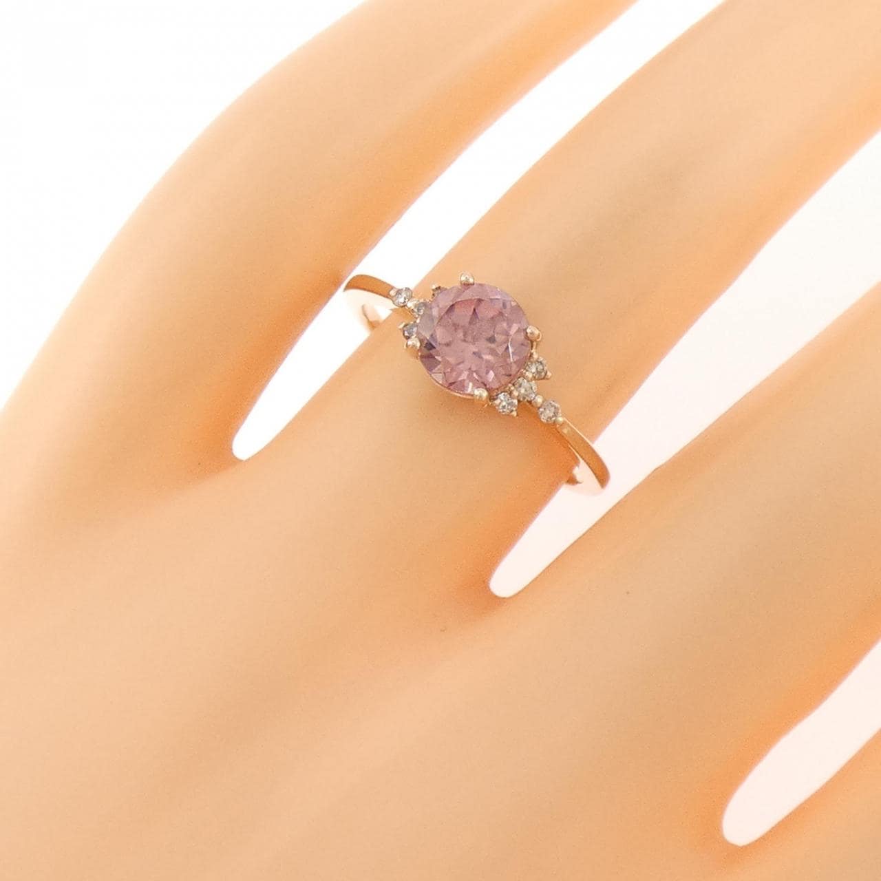 ジーエスティービー ジルコン リング 1.50CT