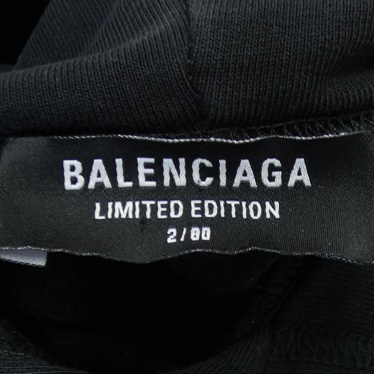 バレンシアガ BALENCIAGA 674986 TLVK7 パーカー