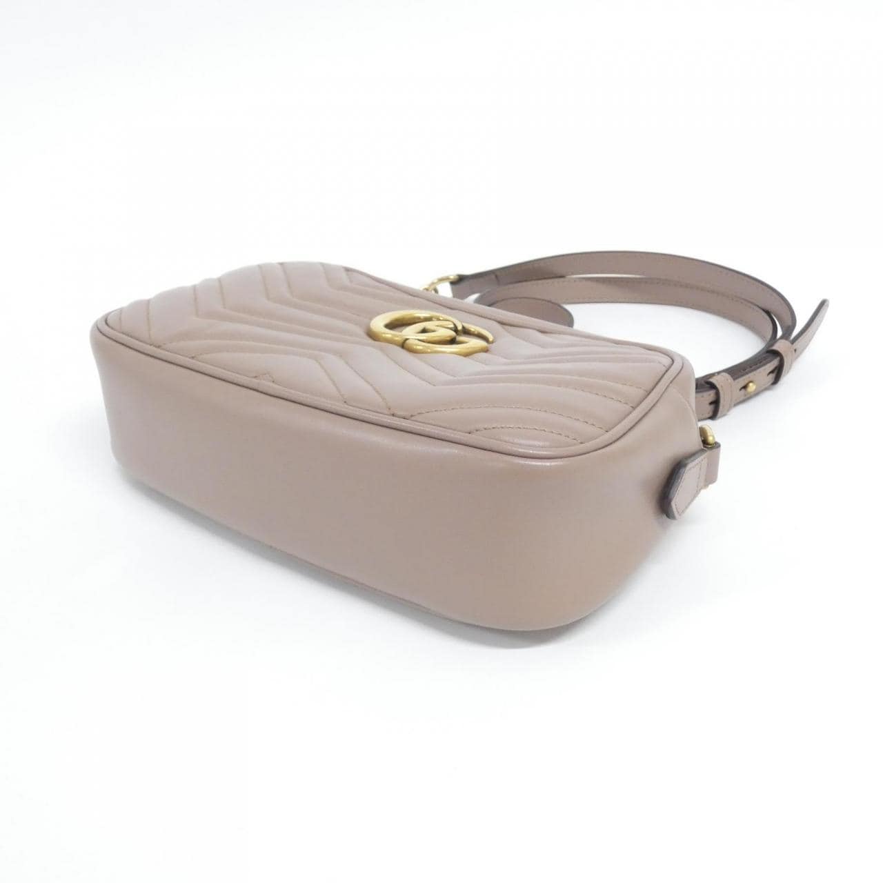 グッチ GG MARMONT 447632 DTD1T ショルダーバッグ