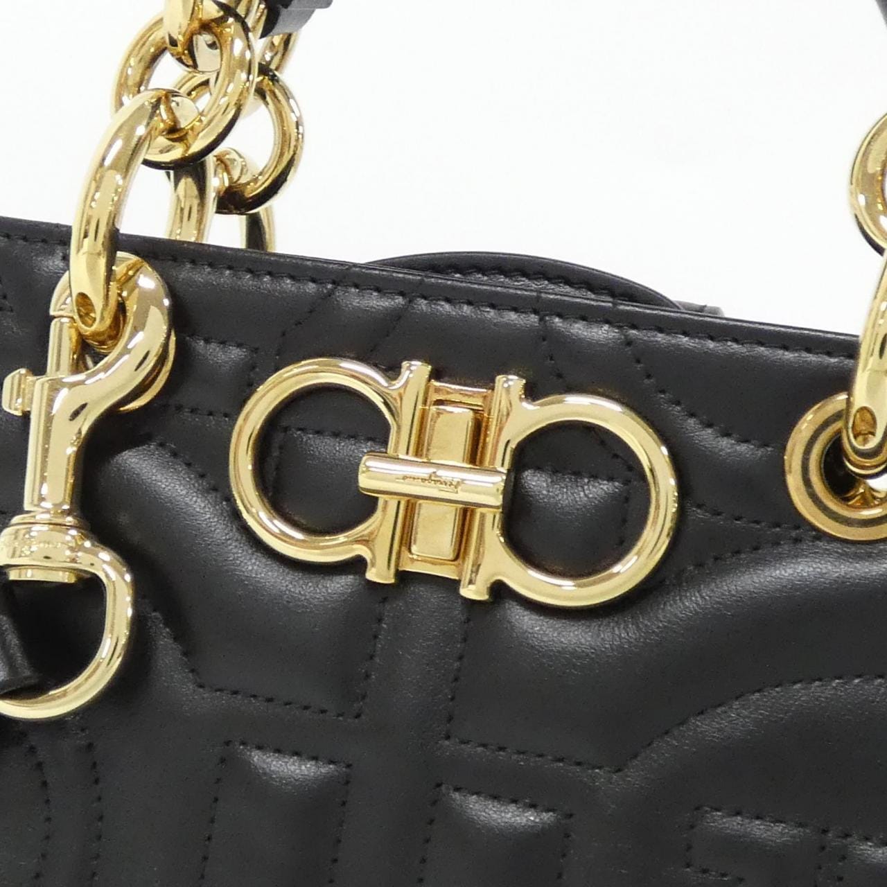 サルヴァトーレフェラガモ 21 1978 バッグ