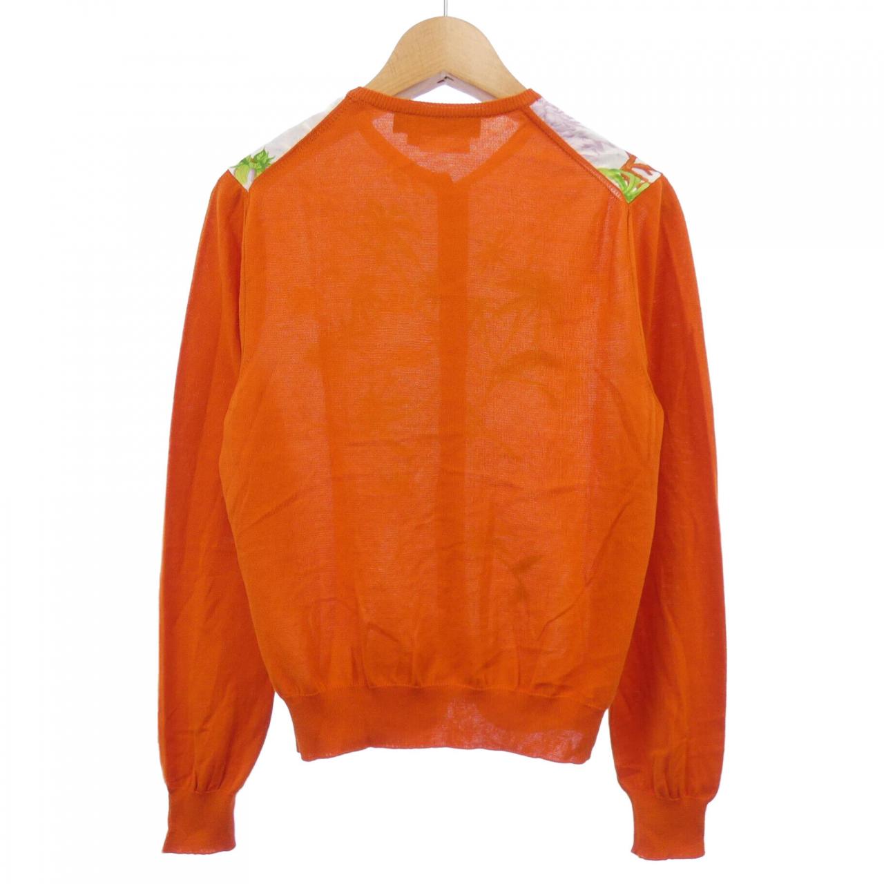 サルヴァトーレフェラガモ SALVATORE FERRAGAMO カーディガン