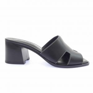 エルメス HERMES エリア HELIA Hカットディテール 232089Z サンダル