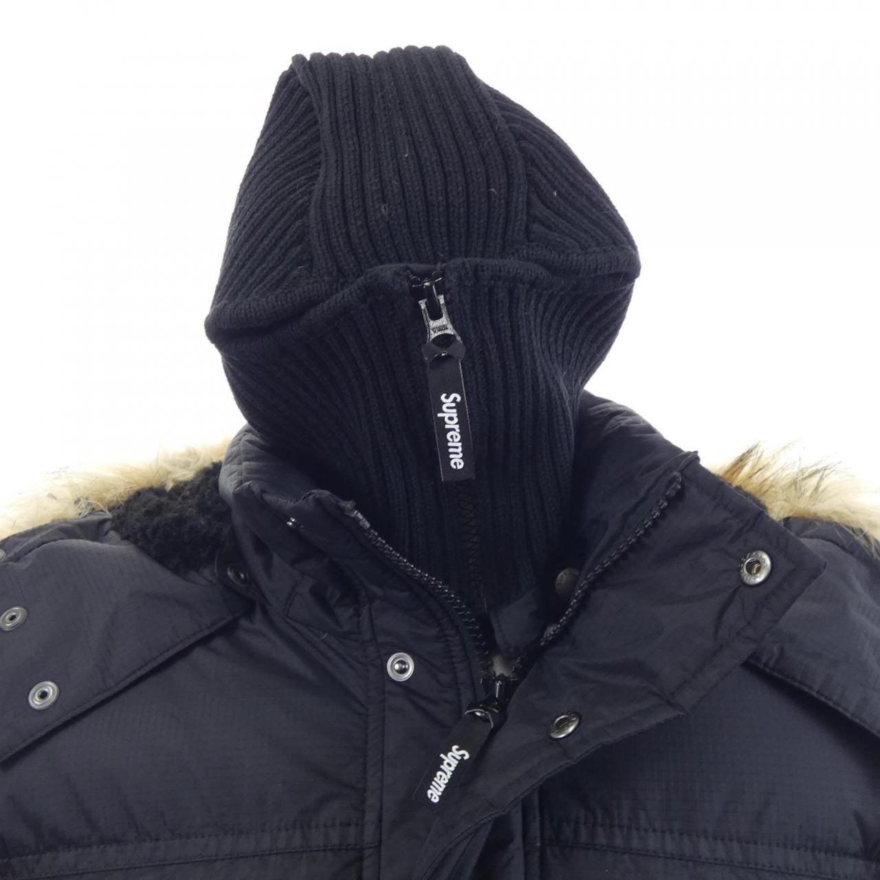 シュプリーム SUPREME ダウンジャケット