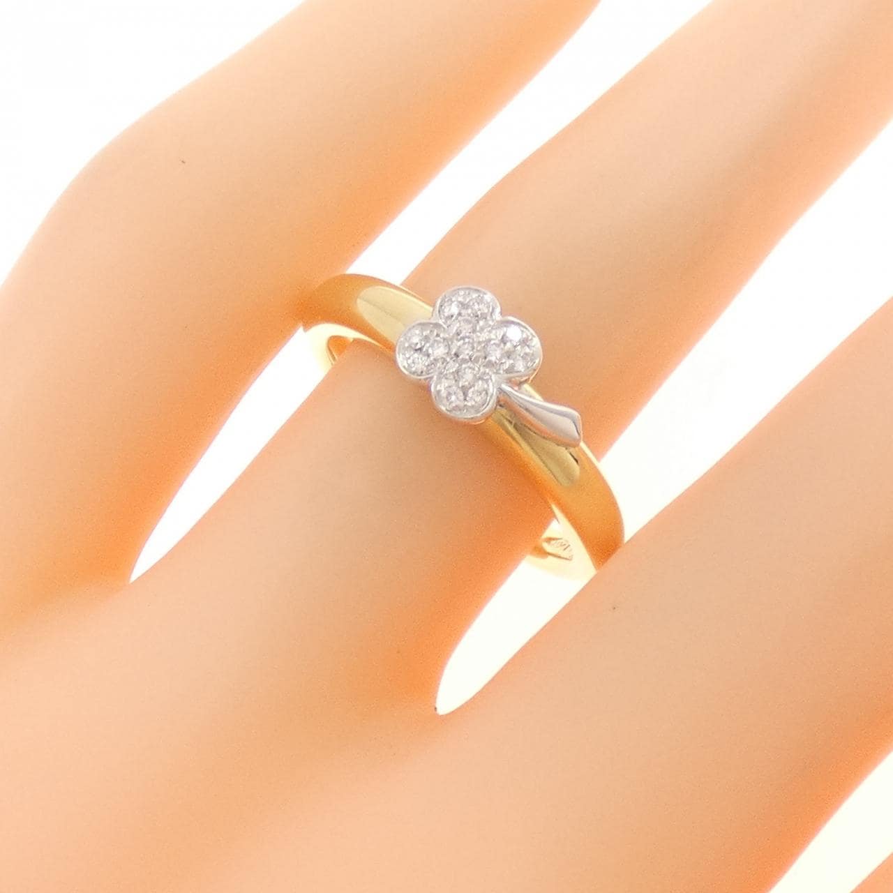 ポンテヴェキオ フラワー ダイヤモンド リング 0.07CT