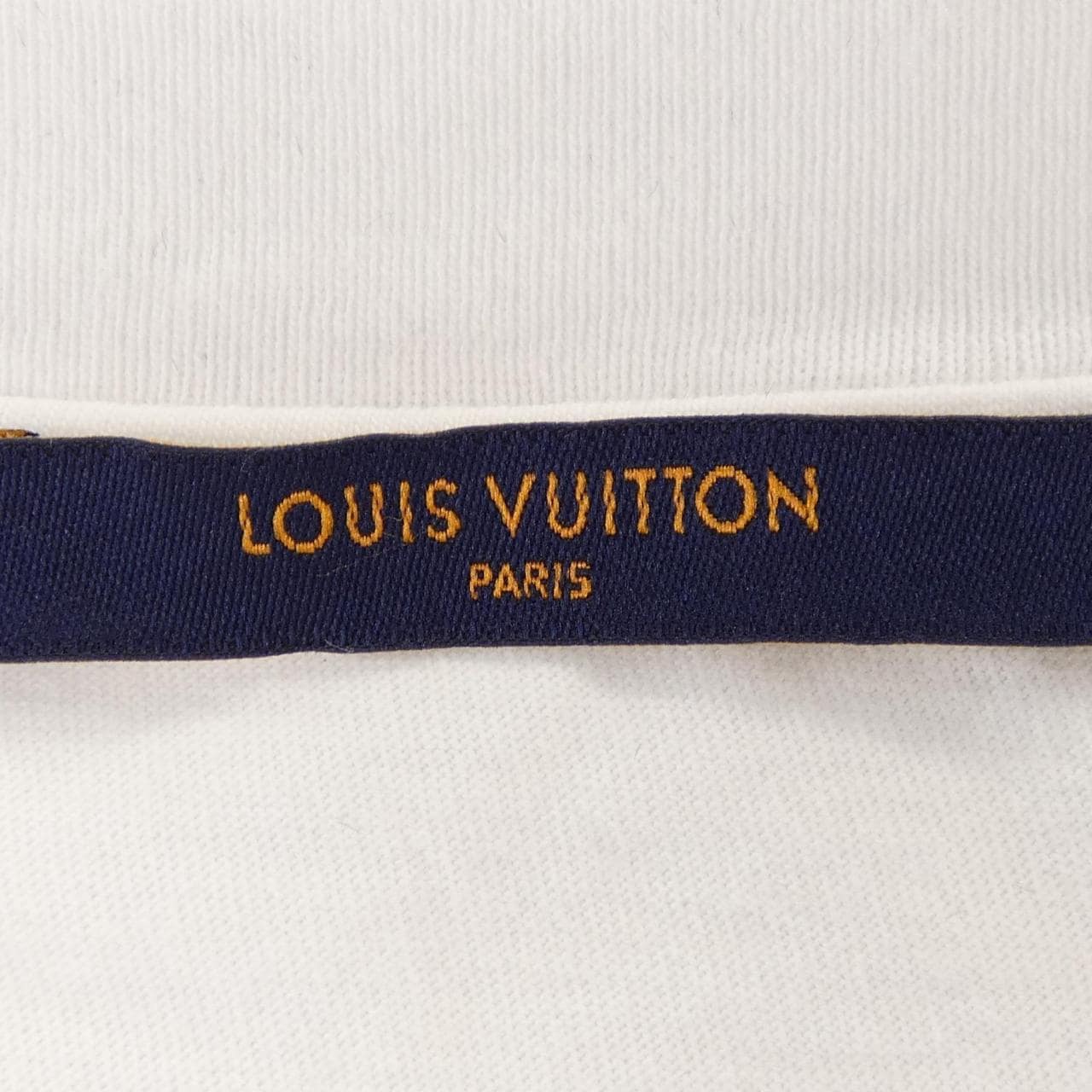 ルイヴィトン LOUIS VUITTON HGY96WLVO Tシャツ