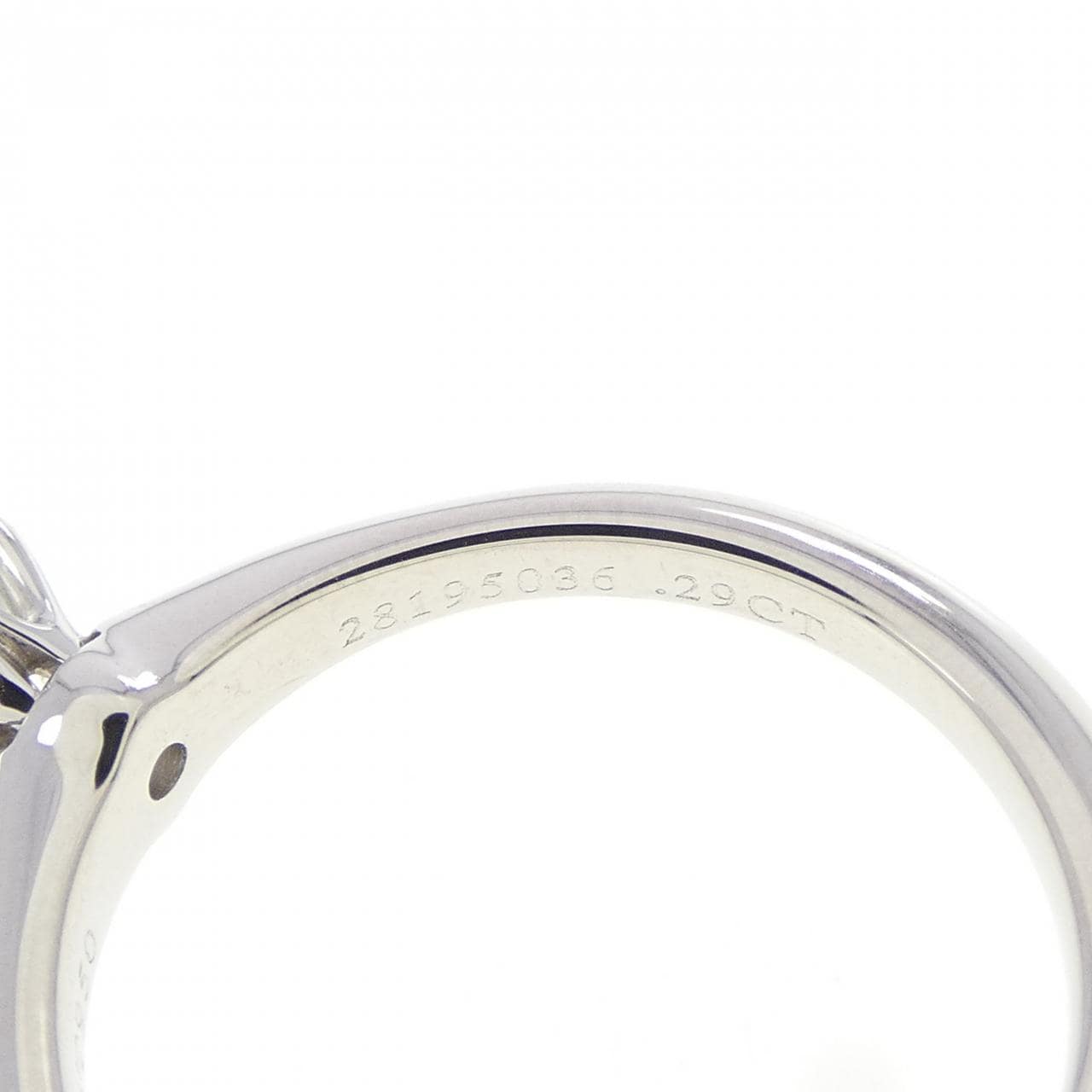 ティファニー クラシックソリティア リング 0.29CT