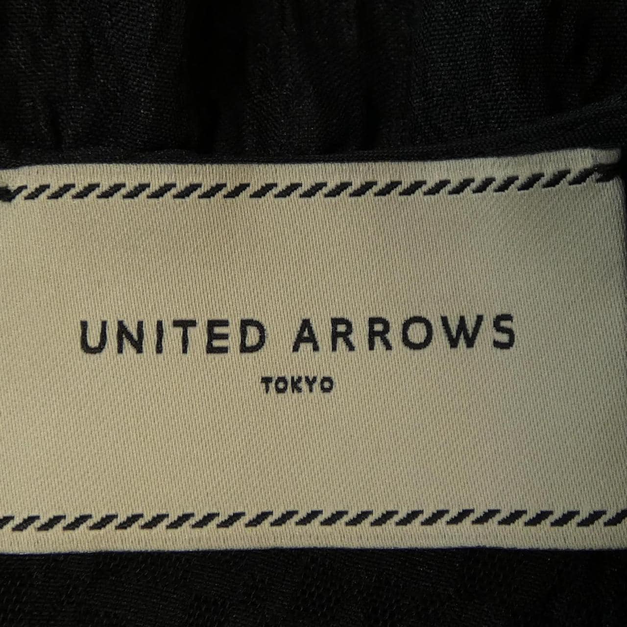 ユナイテッドアローズ UNITED ARROWS トップス