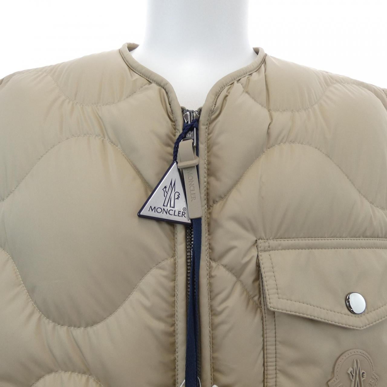 モンクレール MONCLER TAMBOSI ダウンベスト
