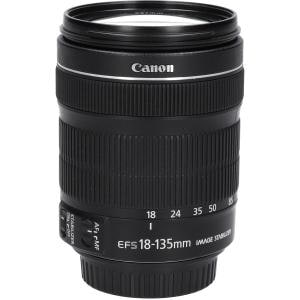 ＣＡＮＯＮ　ＥＦ－Ｓ１８－１３５ｍｍ　Ｆ３．５－５．６ＩＳ　ＳＴＭ