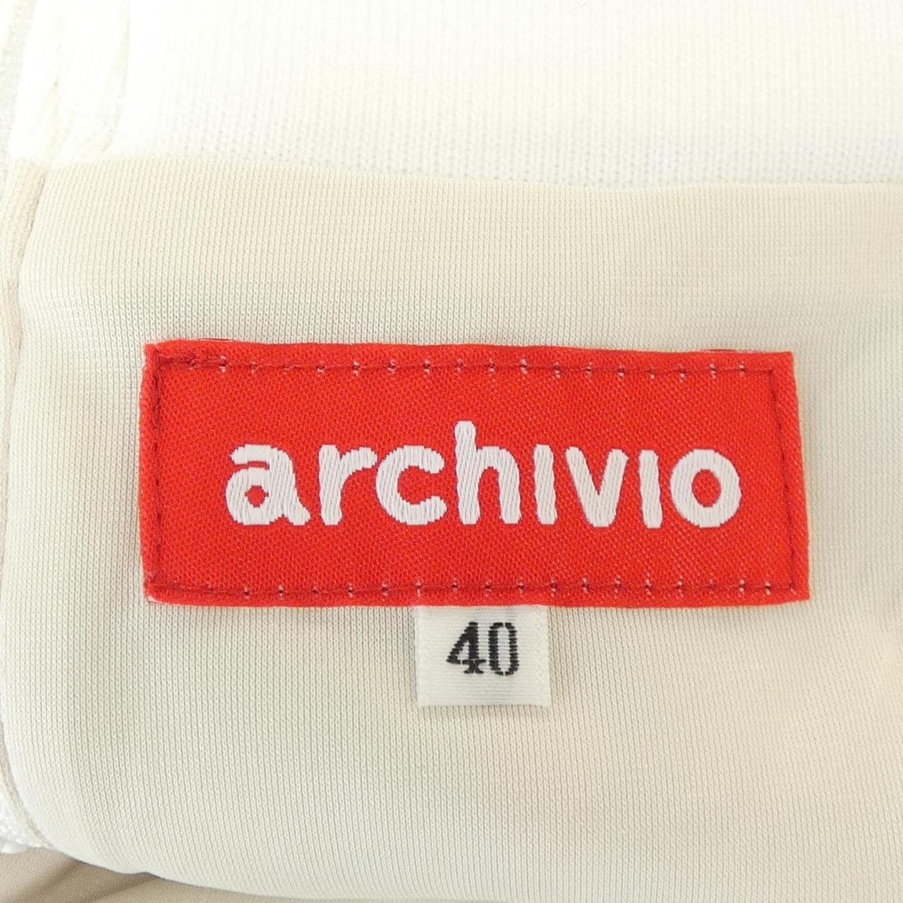 アルチビオ ARCHIVIO スカート