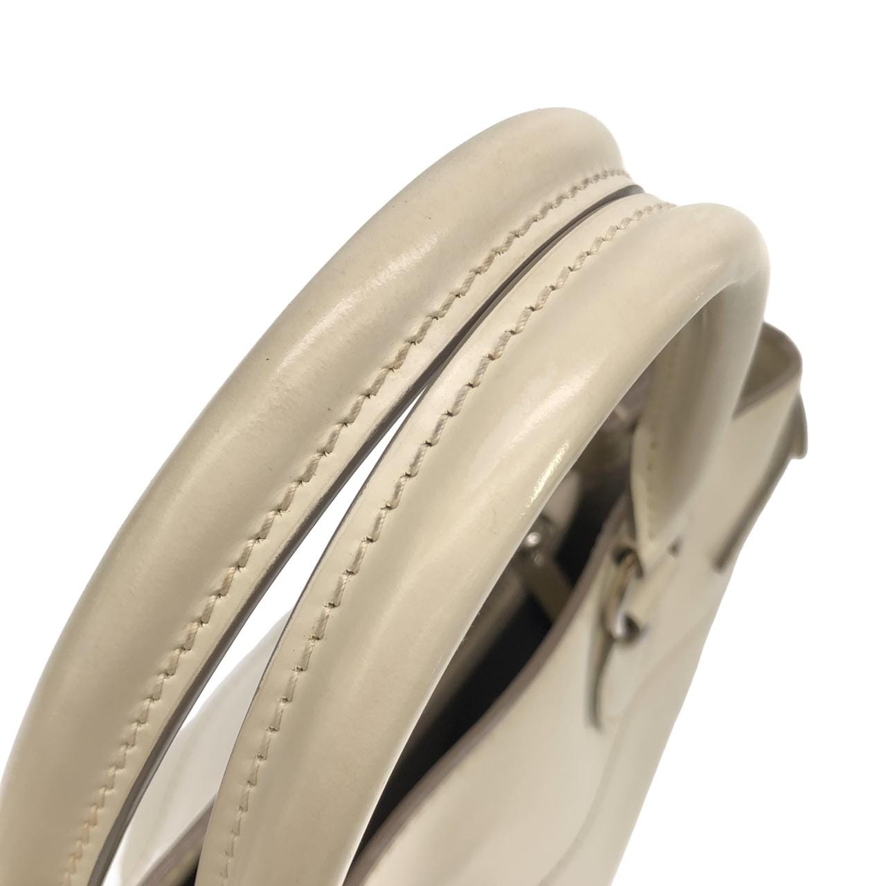 ルイヴィトン エピ パッシィ PM M5926J バッグ