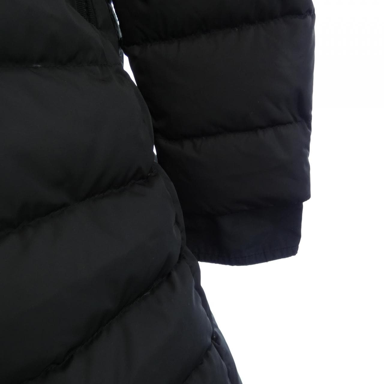 モンクレール MONCLER ダウンコート
