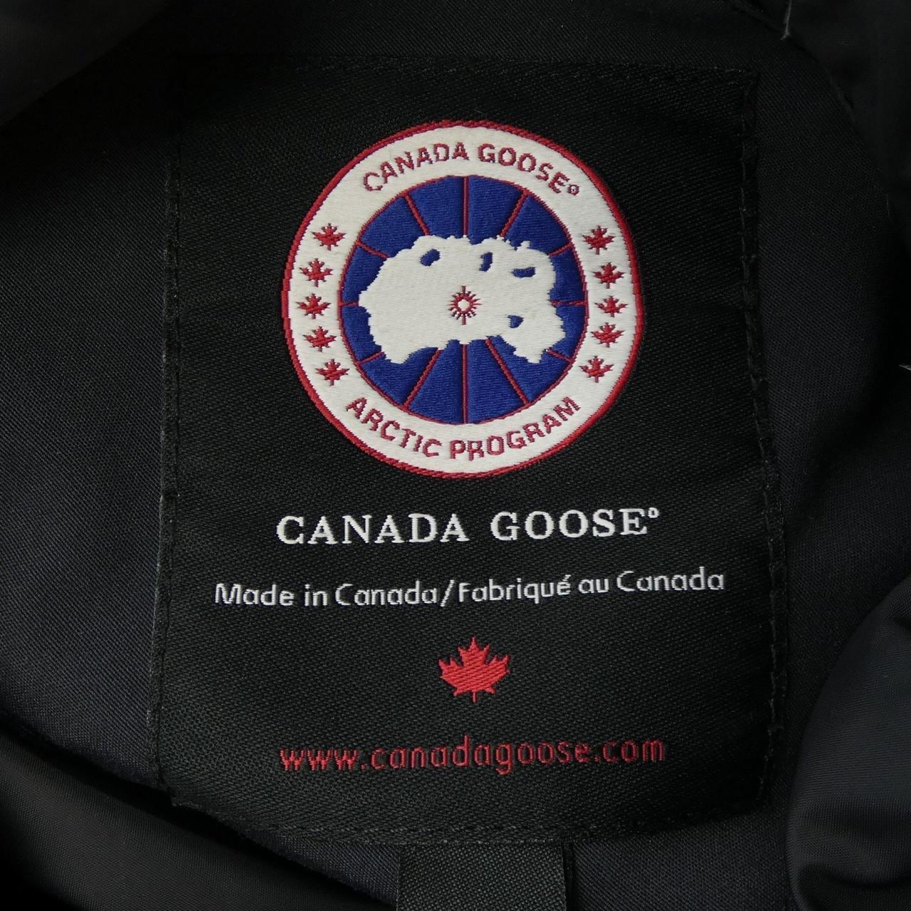 Canada goose CANADA GOOSE down coat