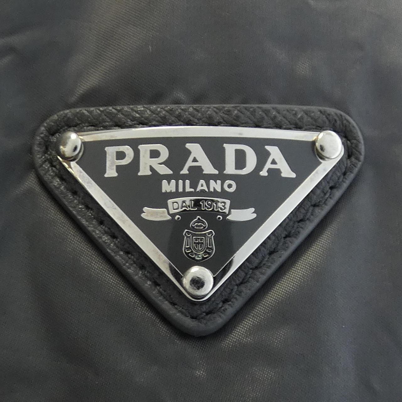 プラダ PRADA ダウンジャケット