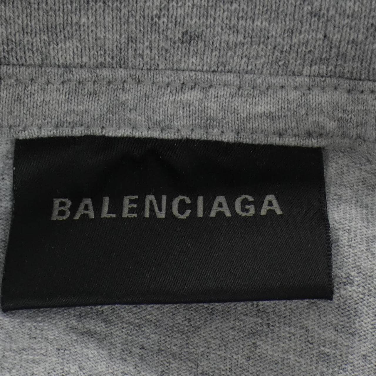 バレンシアガ BALENCIAGA 764235 TTVM7 Tシャツ