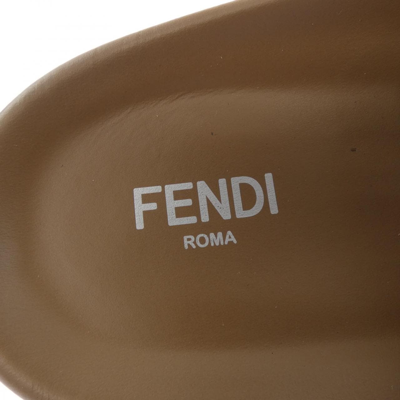 フェンディ FENDI サンダル