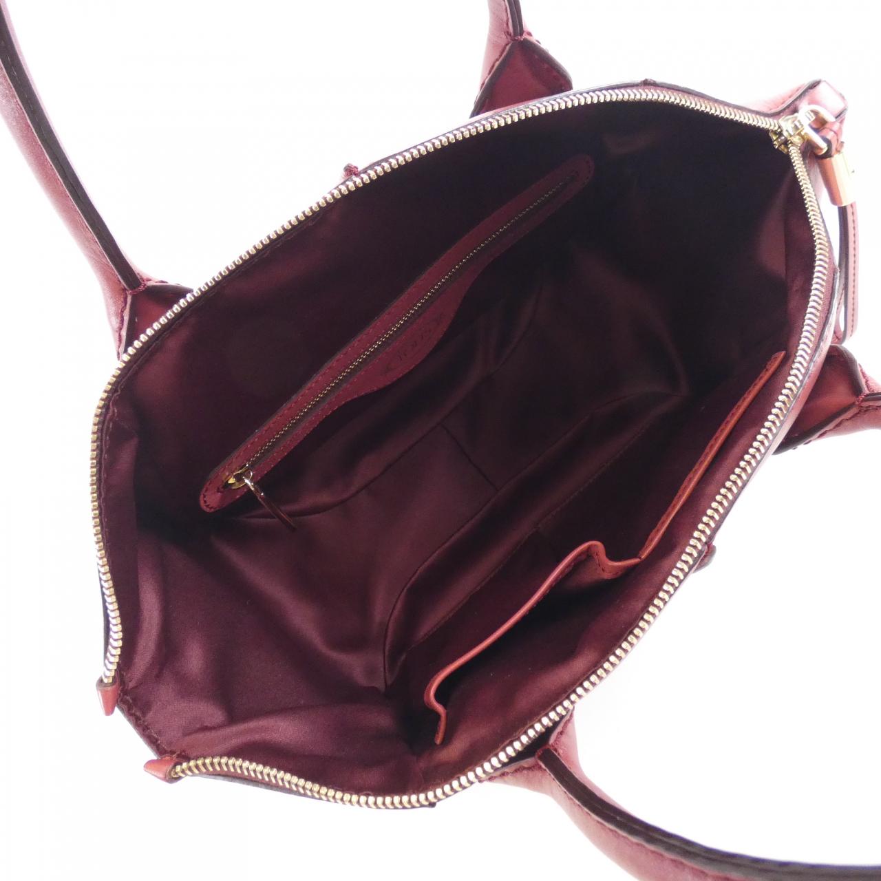 トッズ XBWALCF02E0W00M206 バッグ