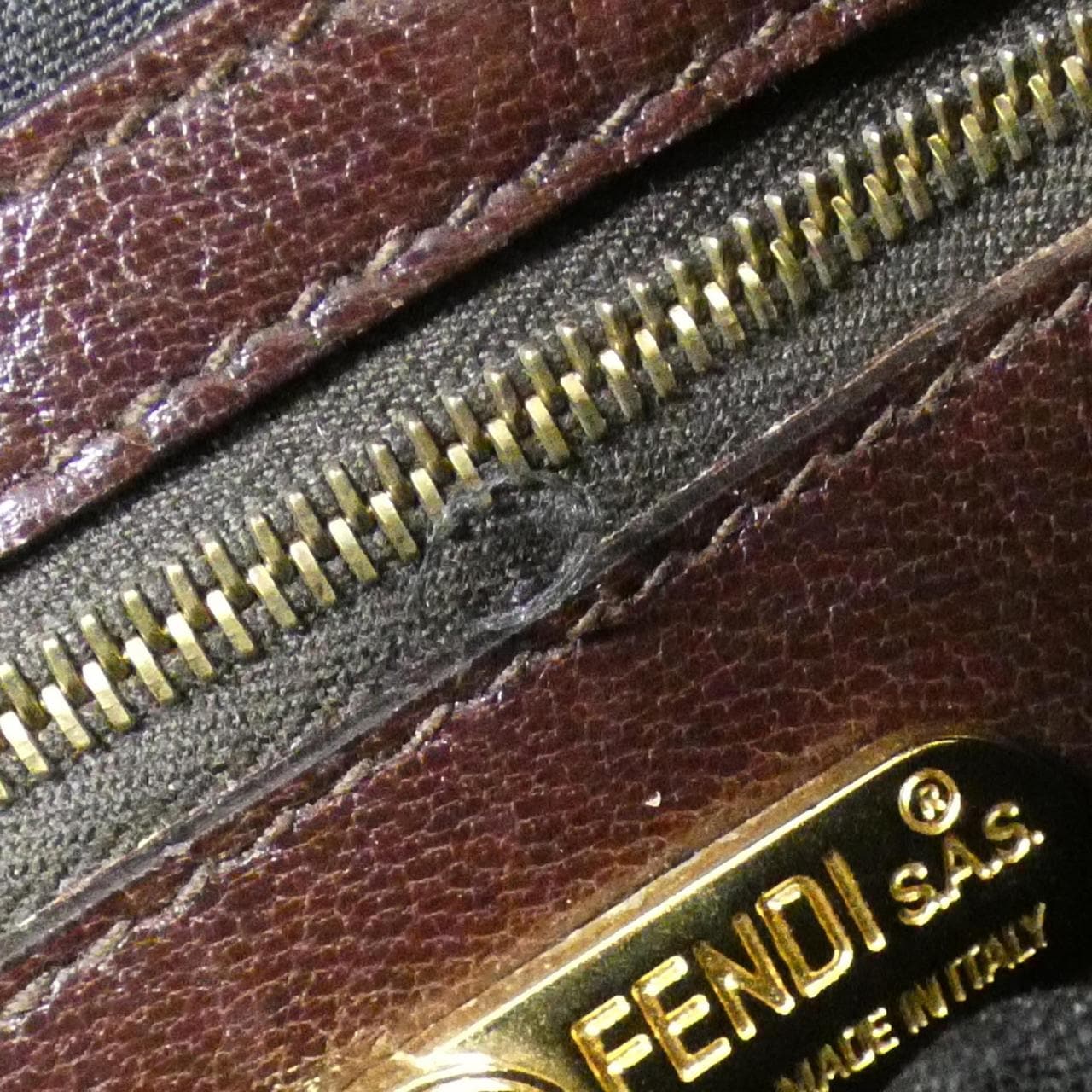 【ヴィンテージ】フェンディ 26426 ショルダーバッグ