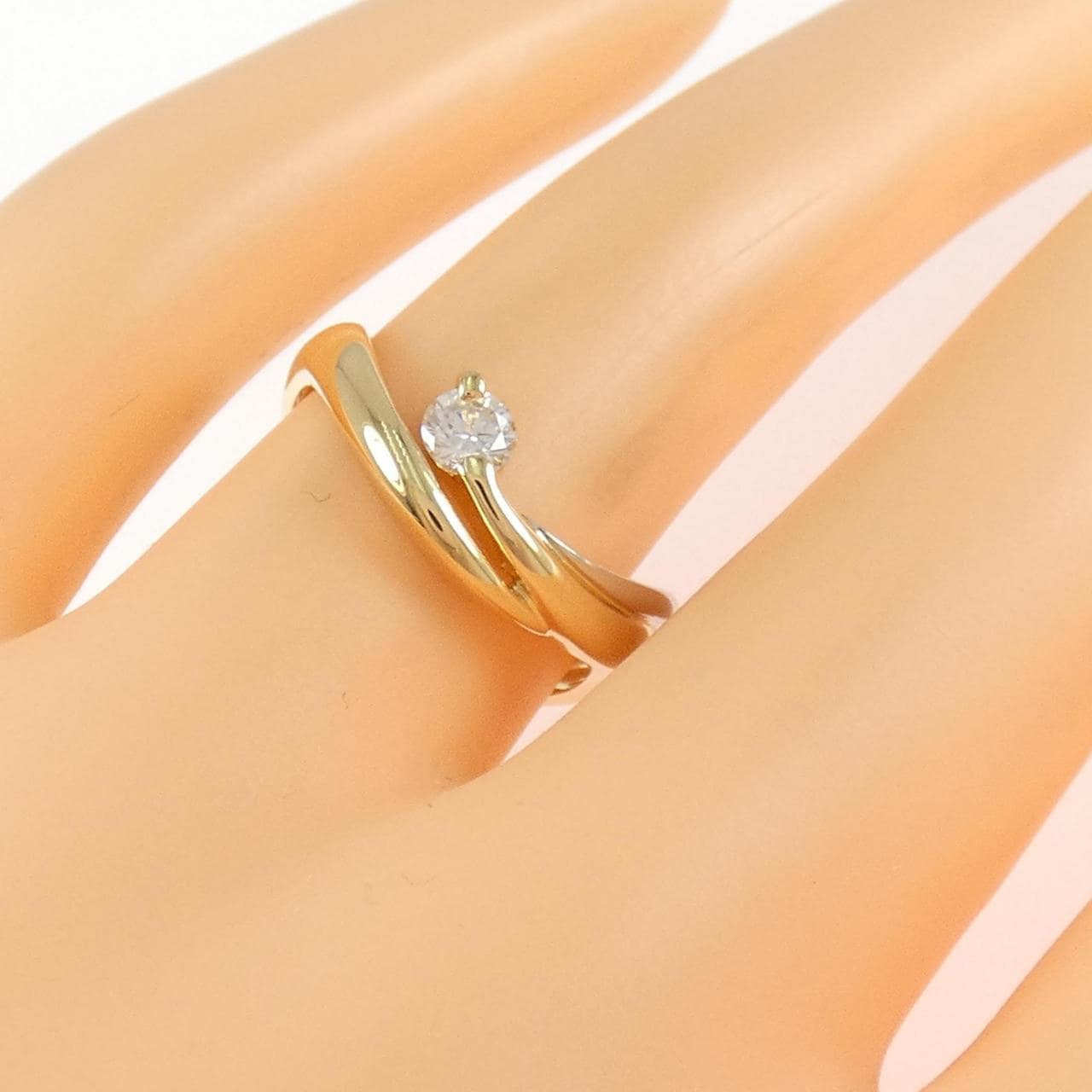 K18YG/PT900 ダイヤモンド リング 0.18CT