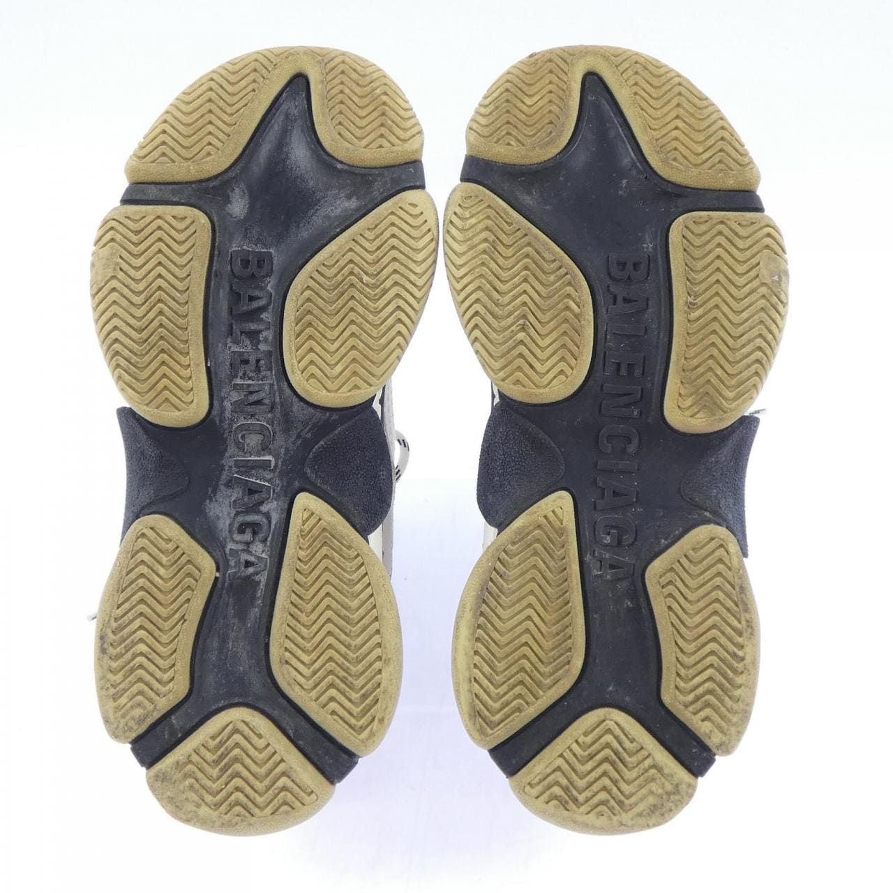 バレンシアガ BALENCIAGA TRIPLE S 524037 スニーカー