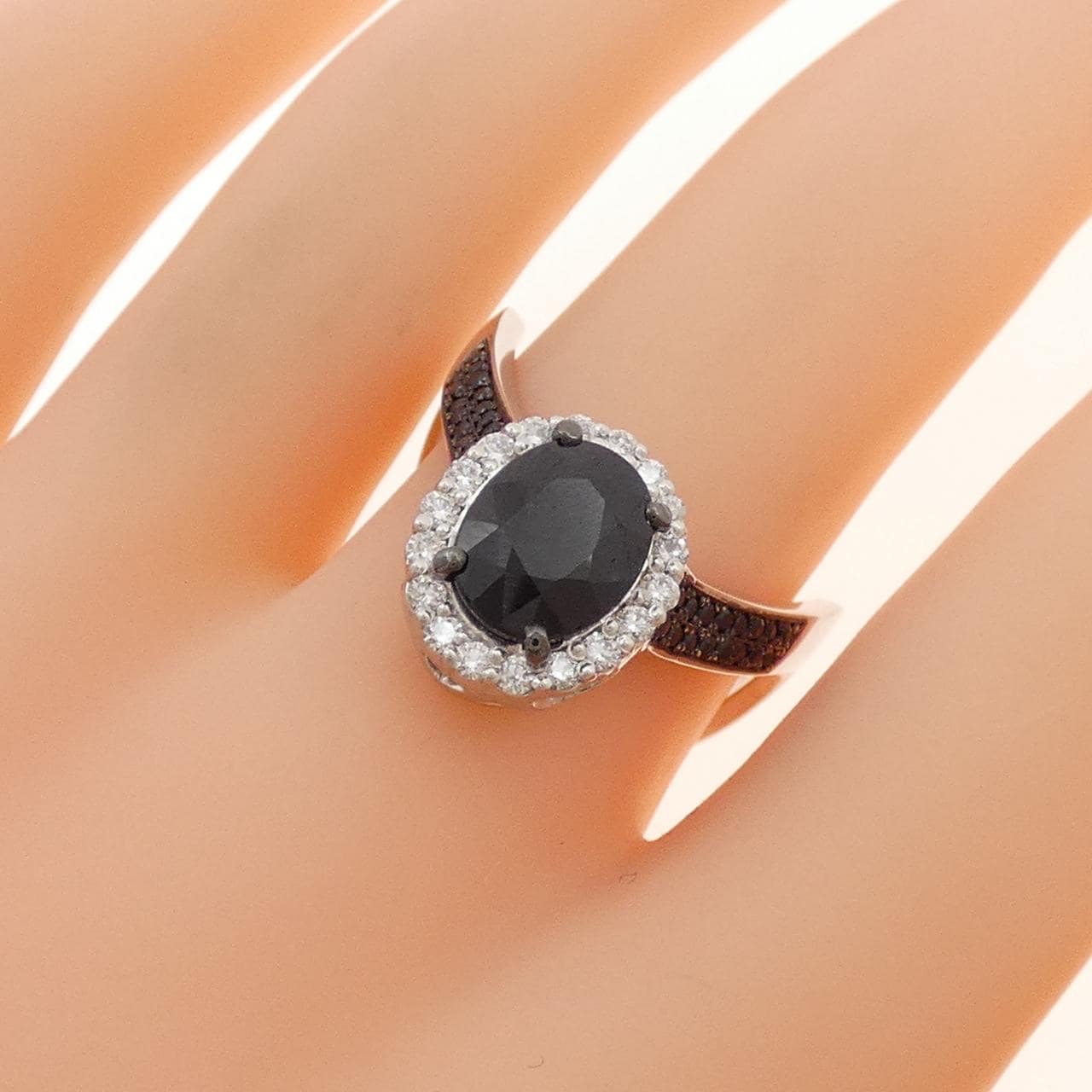カラッチ サファイヤ リング 2.76CT