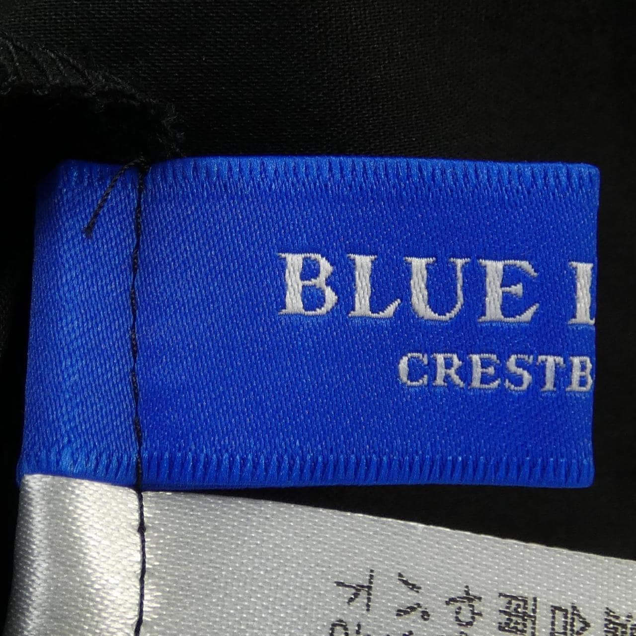 Blue Label Crebridge BLUE LABEL CRESTBRID上衣