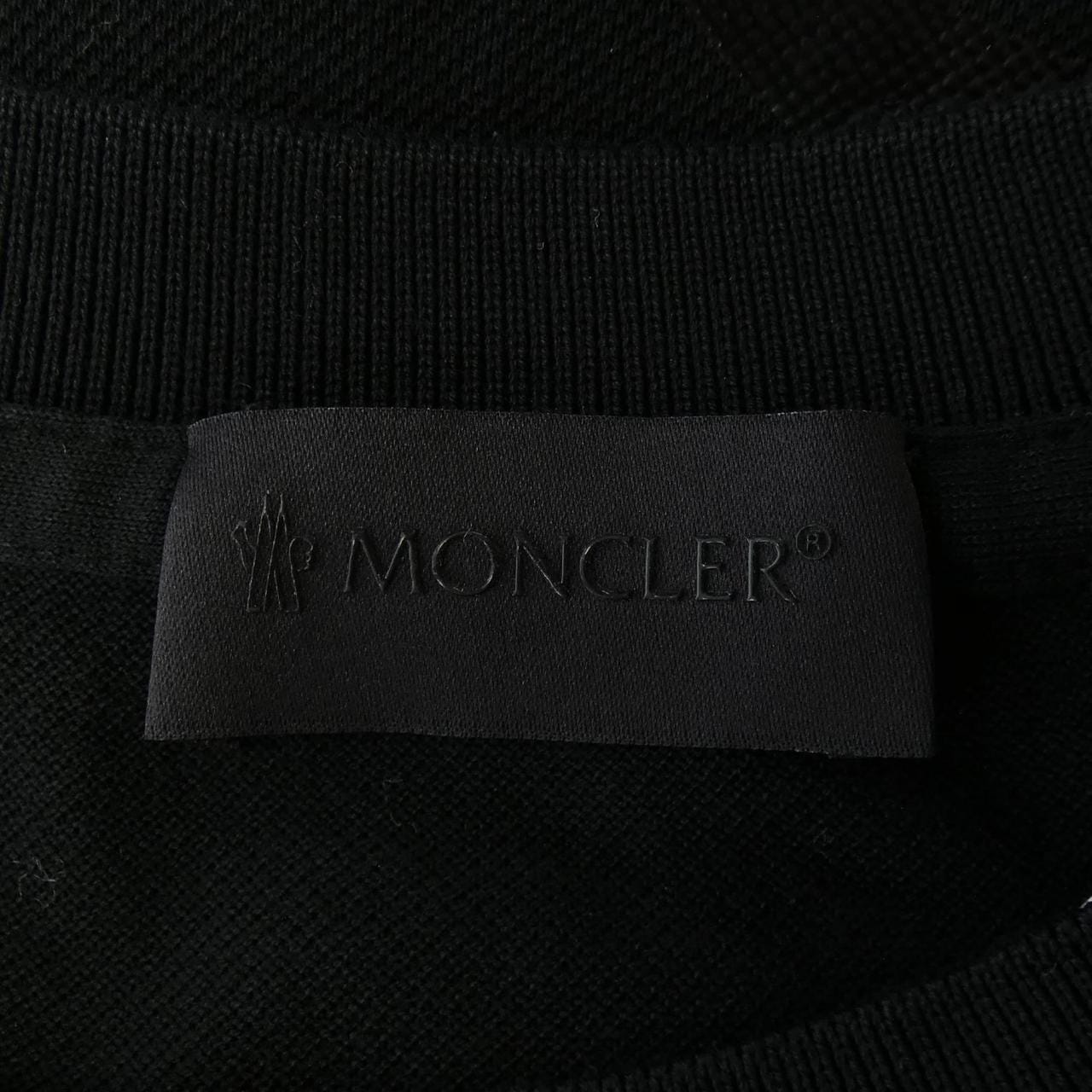 モンクレール MONCLER 10918C00056 Tシャツ