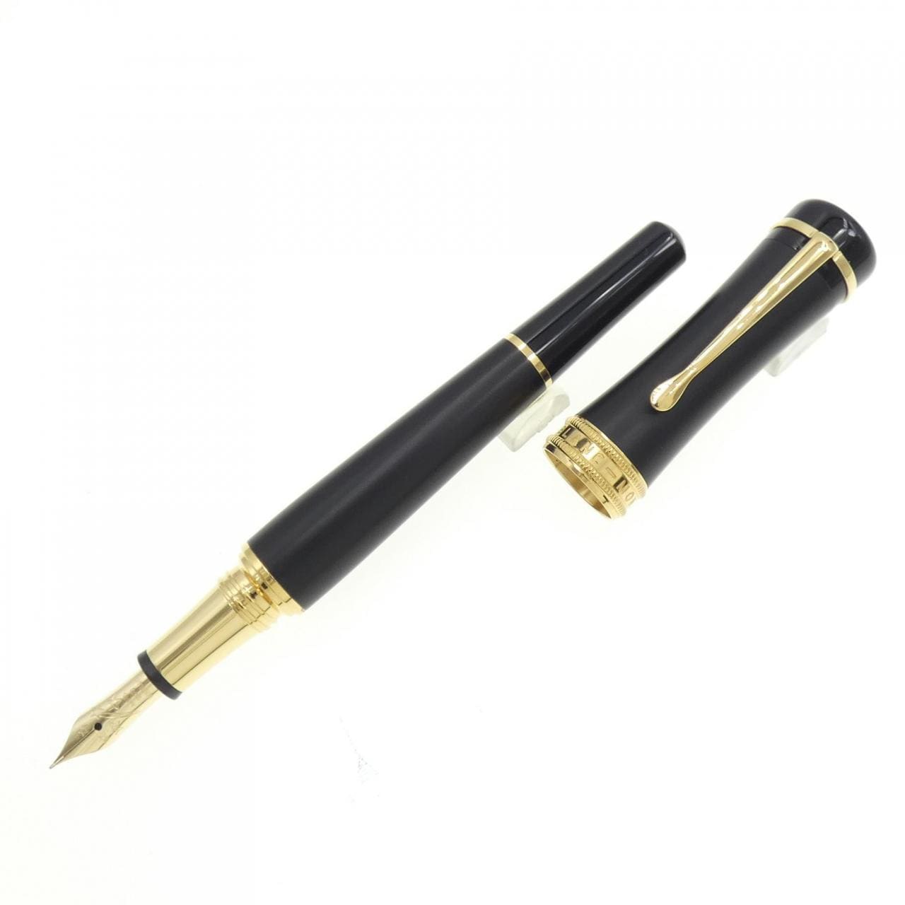 MONTBLANC Bonheur Nuit 钢笔