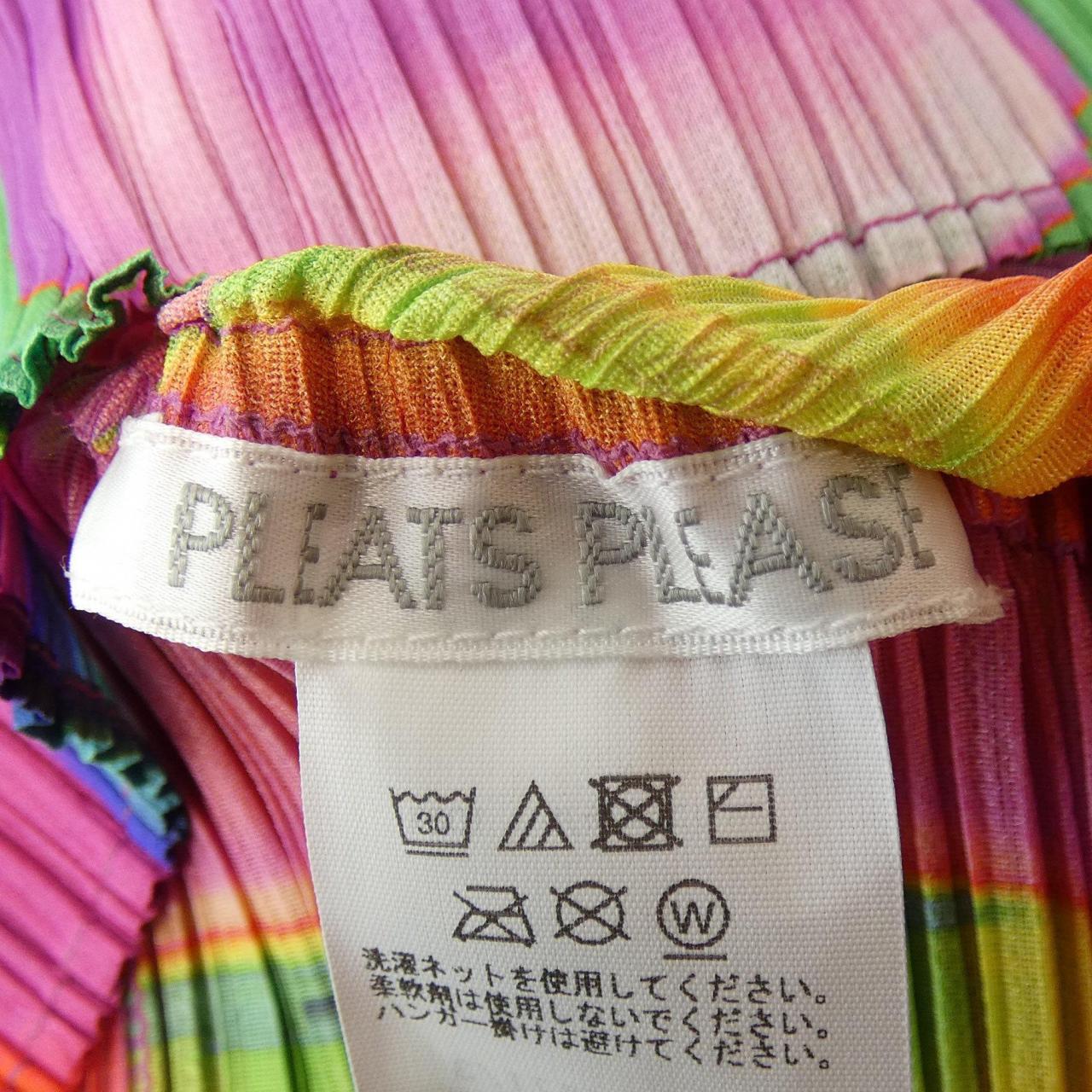 プリーツプリーズ PLEATS PLEASE トップス