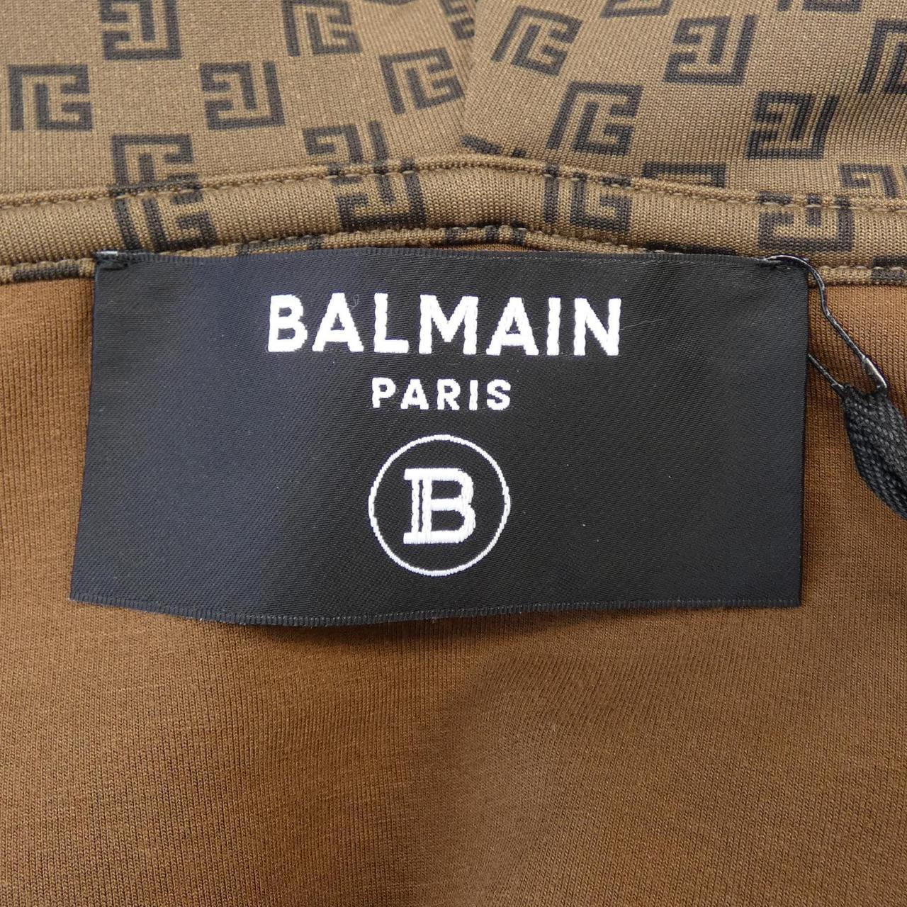 バルマン BALMAIN パーカー