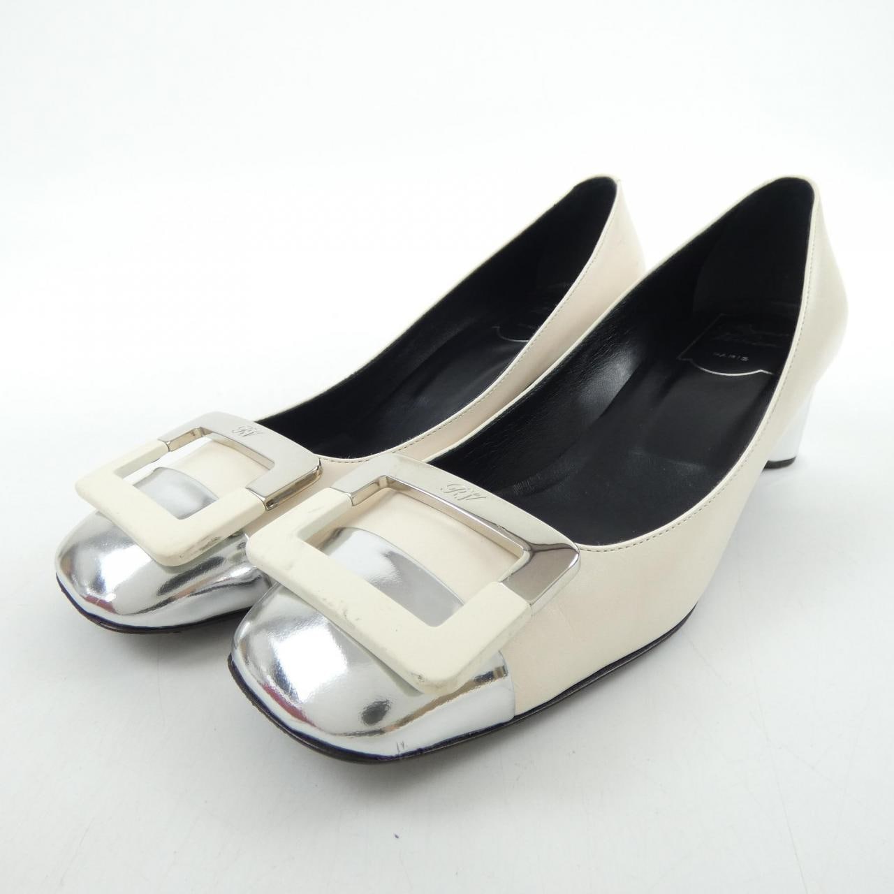 ROGER VIVIER VIVIER 泵