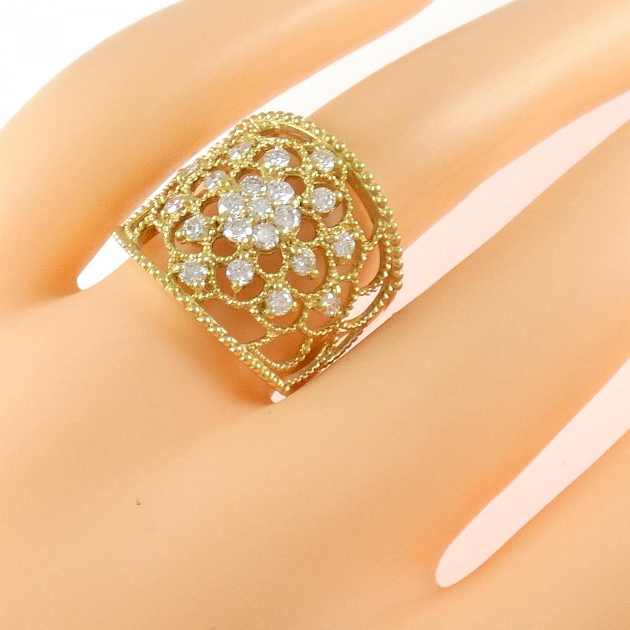 K18YG ダイヤモンド リング 0.83CT