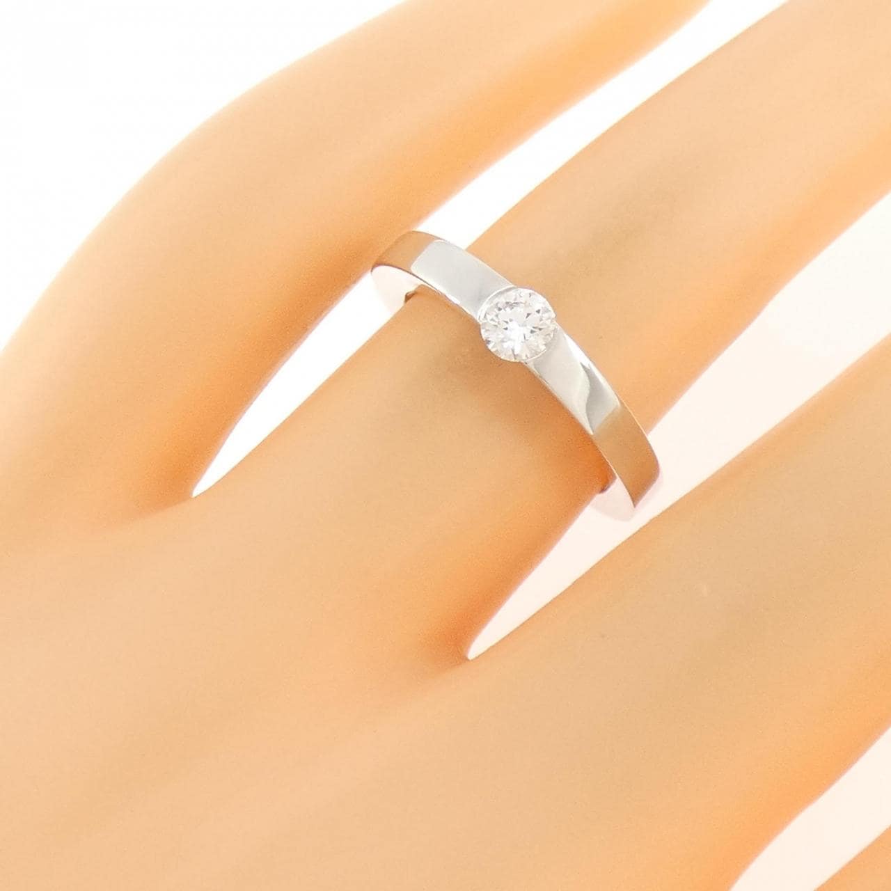 カルティエ デート ウィズ カルティエ リング 0.21CT E VVS1