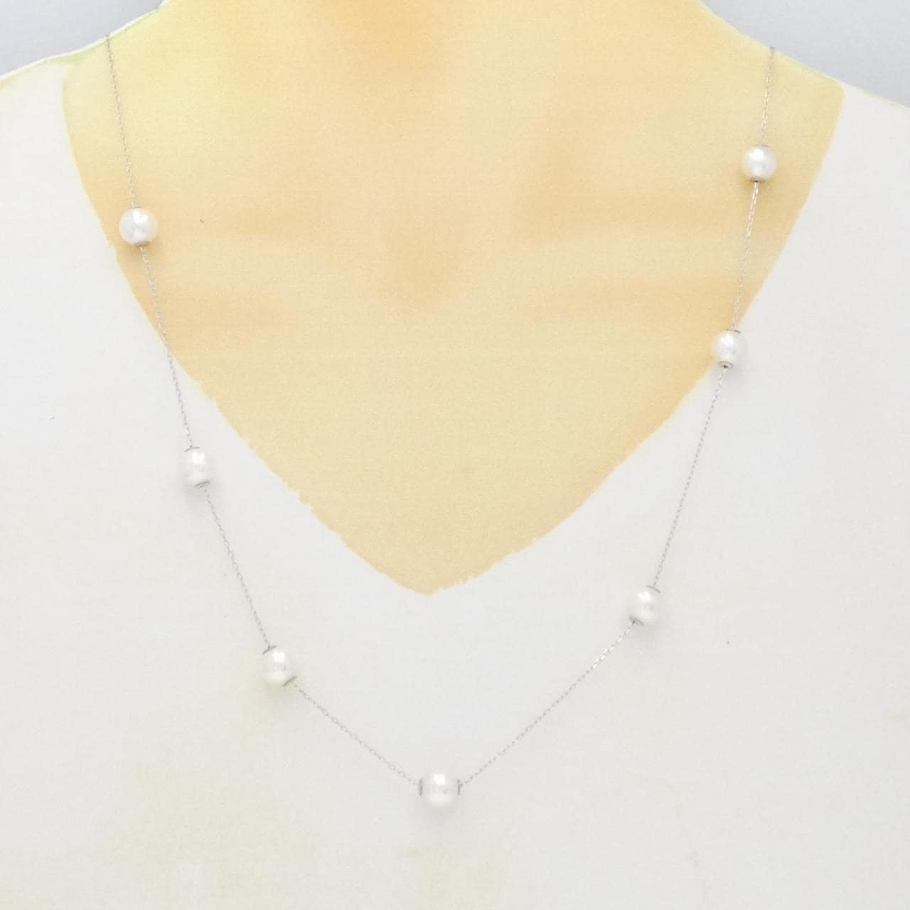 [BRAND NEW] K18WG Akoya pearl necklace 7.5-8mm