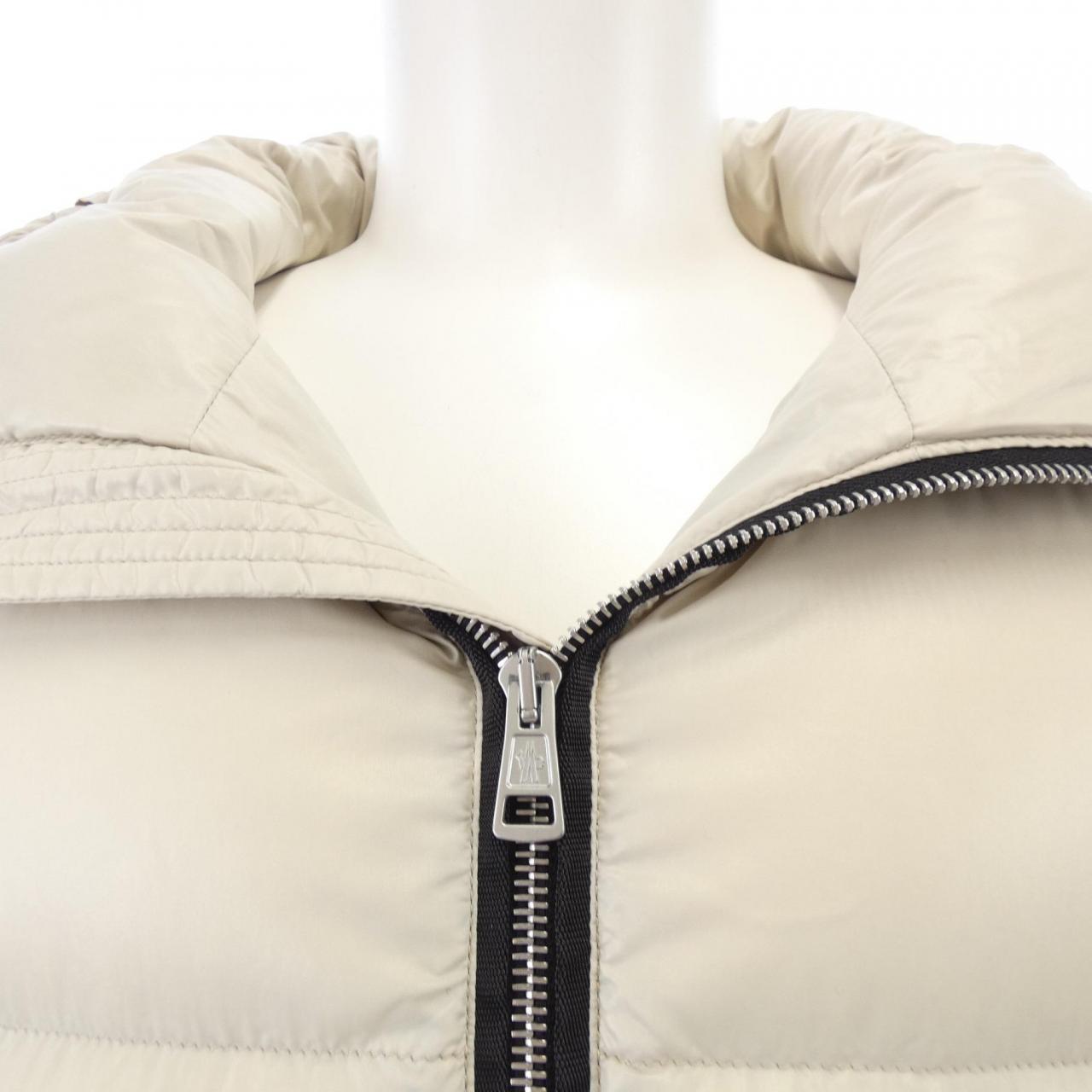 モンクレール ジーニアス MONCLER GENIUS ALMOND ダウンジャケット