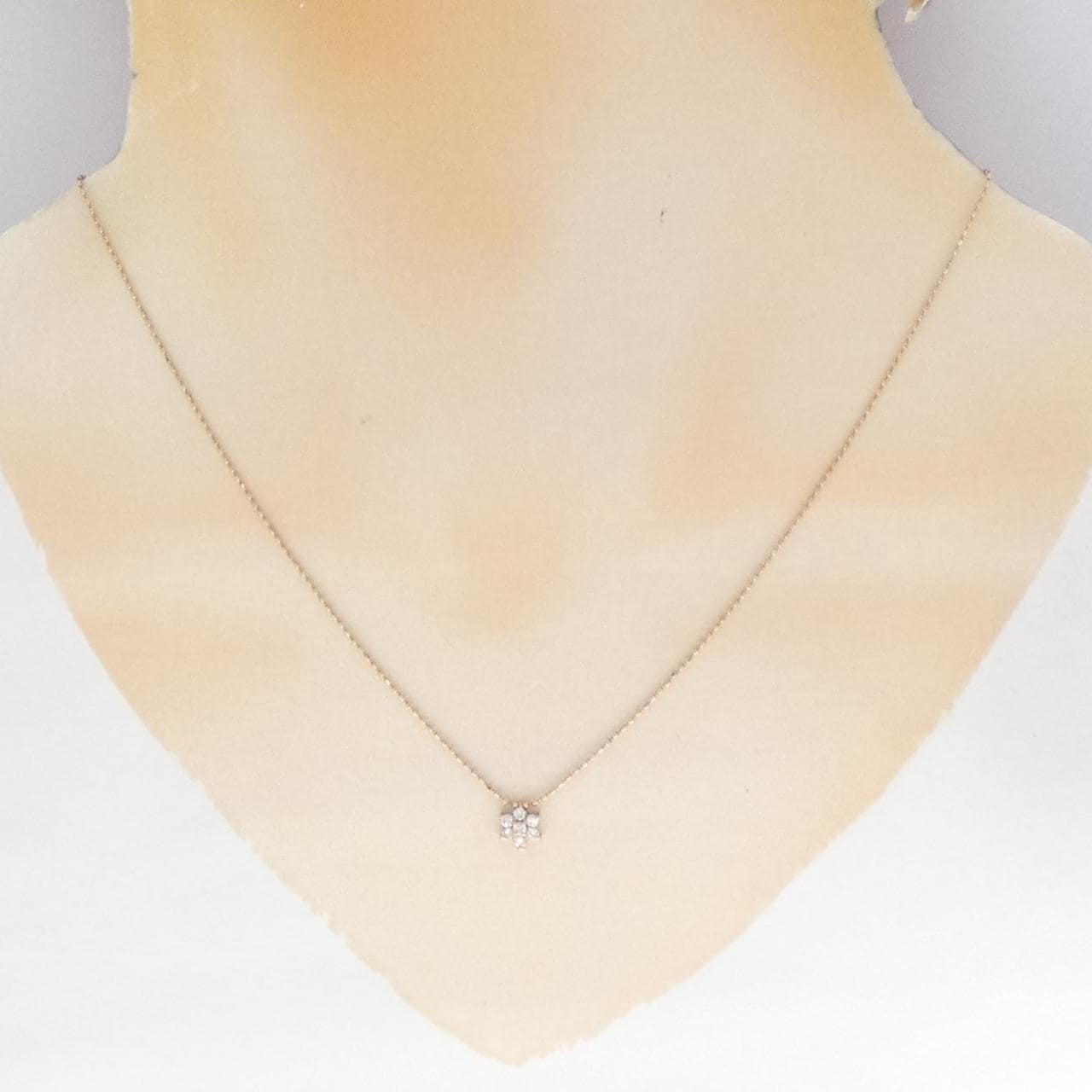K10PG フラワー ダイヤモンド ネックレス 0.15CT