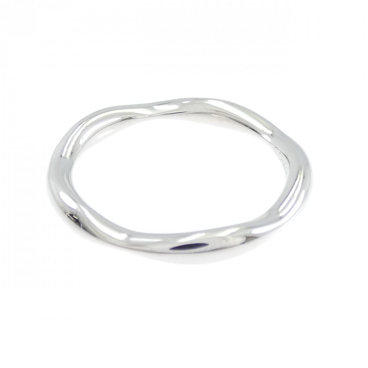 シャネル カメリア ハーフエタニティ リング