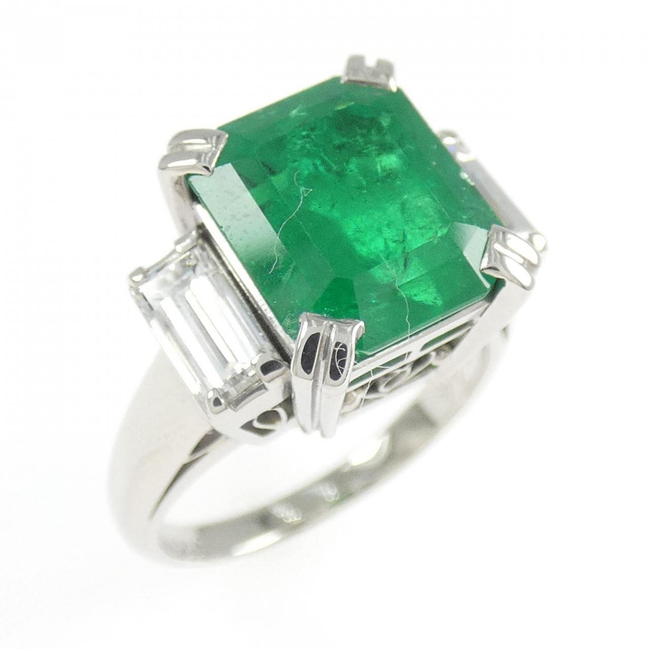 PT900 エメラルド リング 3.44CT