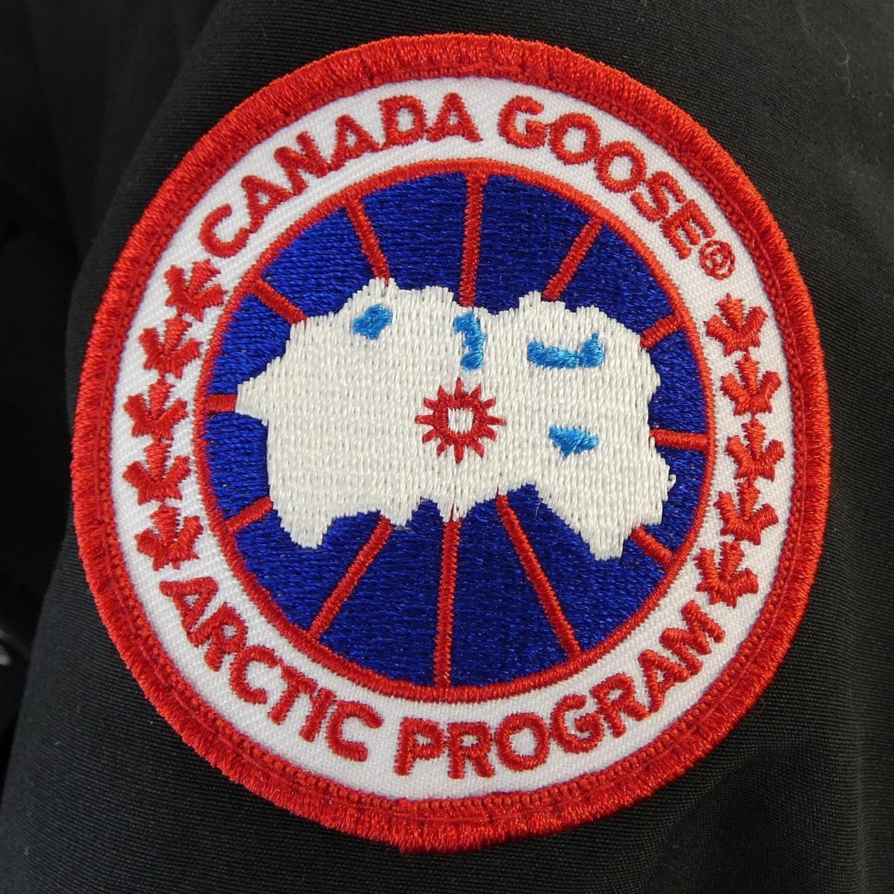 カナダグース CANADA GOOSE 2301JM RUSSELL ラッセル ダウンジャケット
