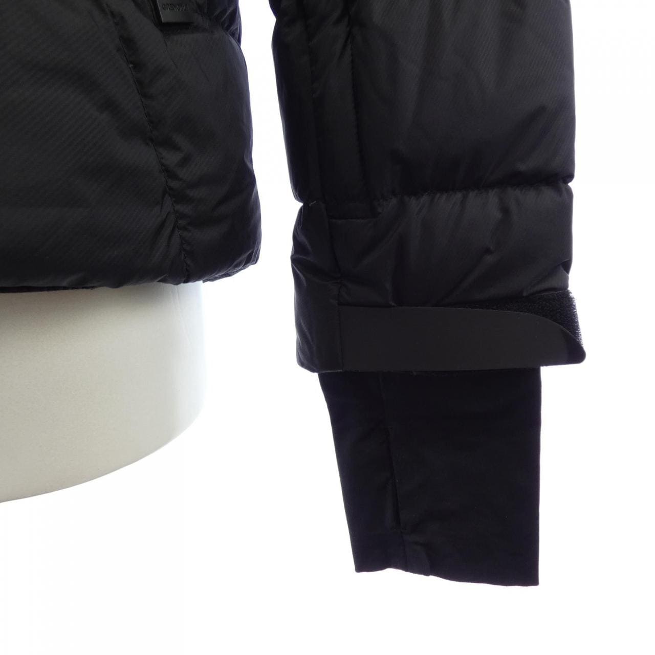 モンクレールグルノーブル MONCLER GRENOBLE CAMURAC ダウンジャケット