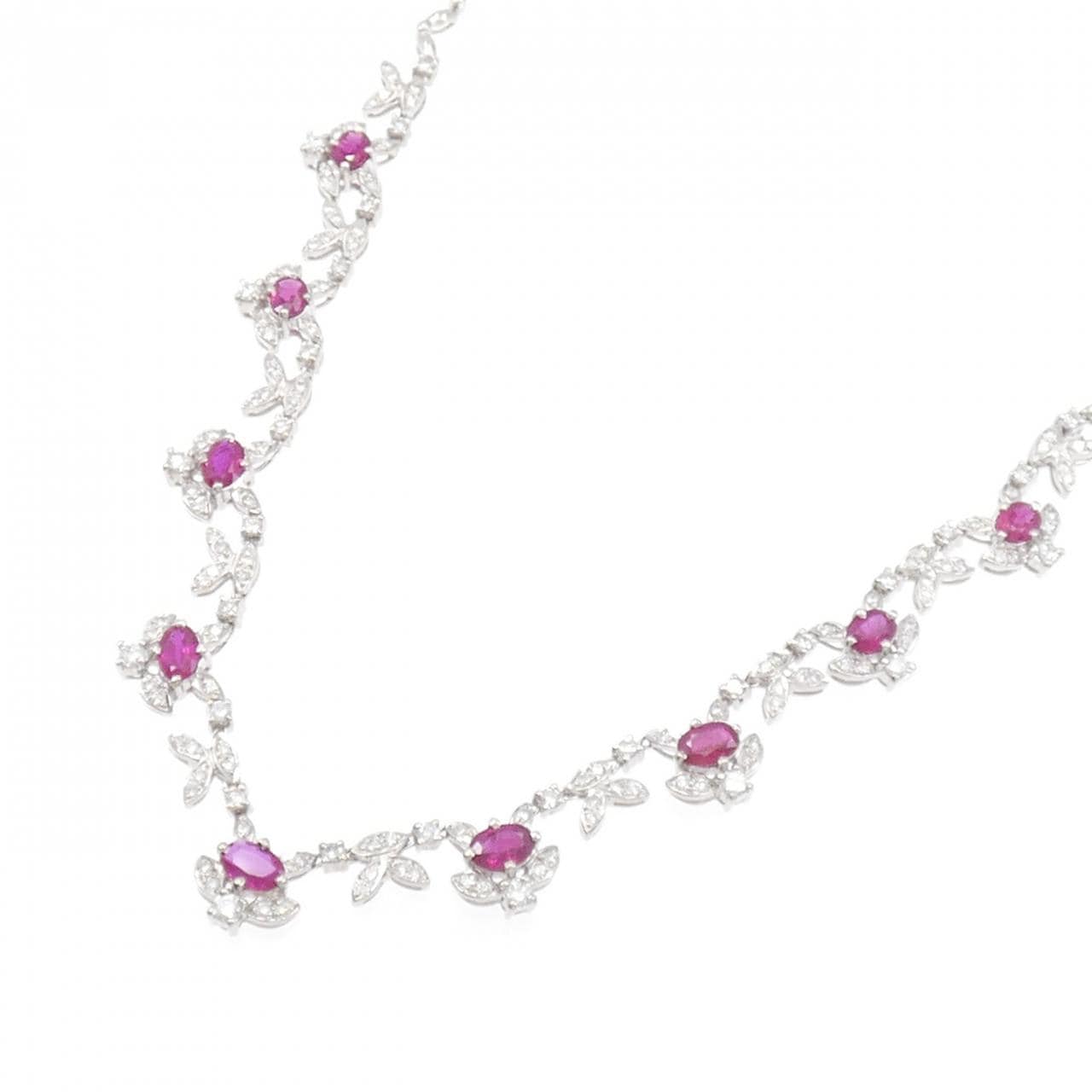 K18WG ルビー ネックレス 4.35CT