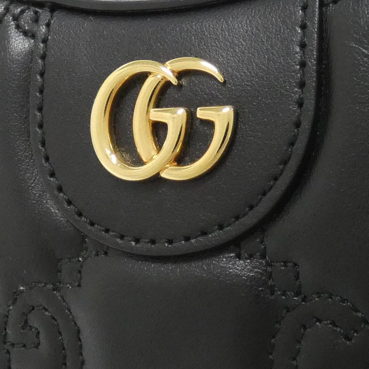 グッチ 739736 UM8IG ショルダーバッグ