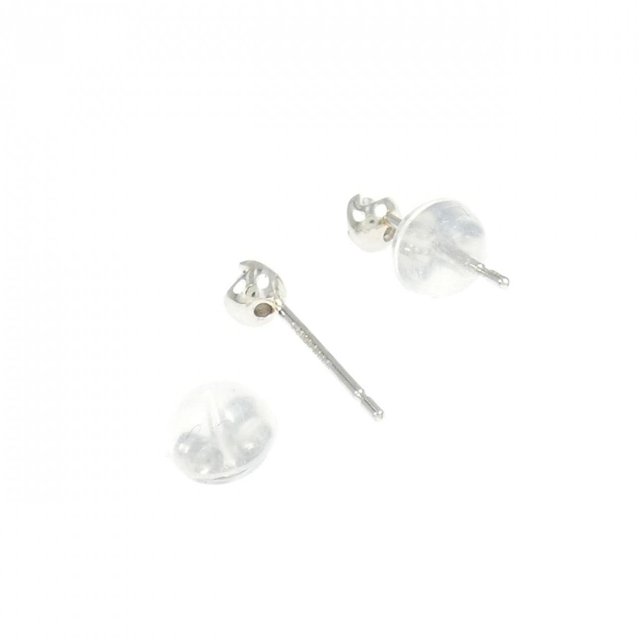 PT900 ダイヤモンド ピアス 0.06CT