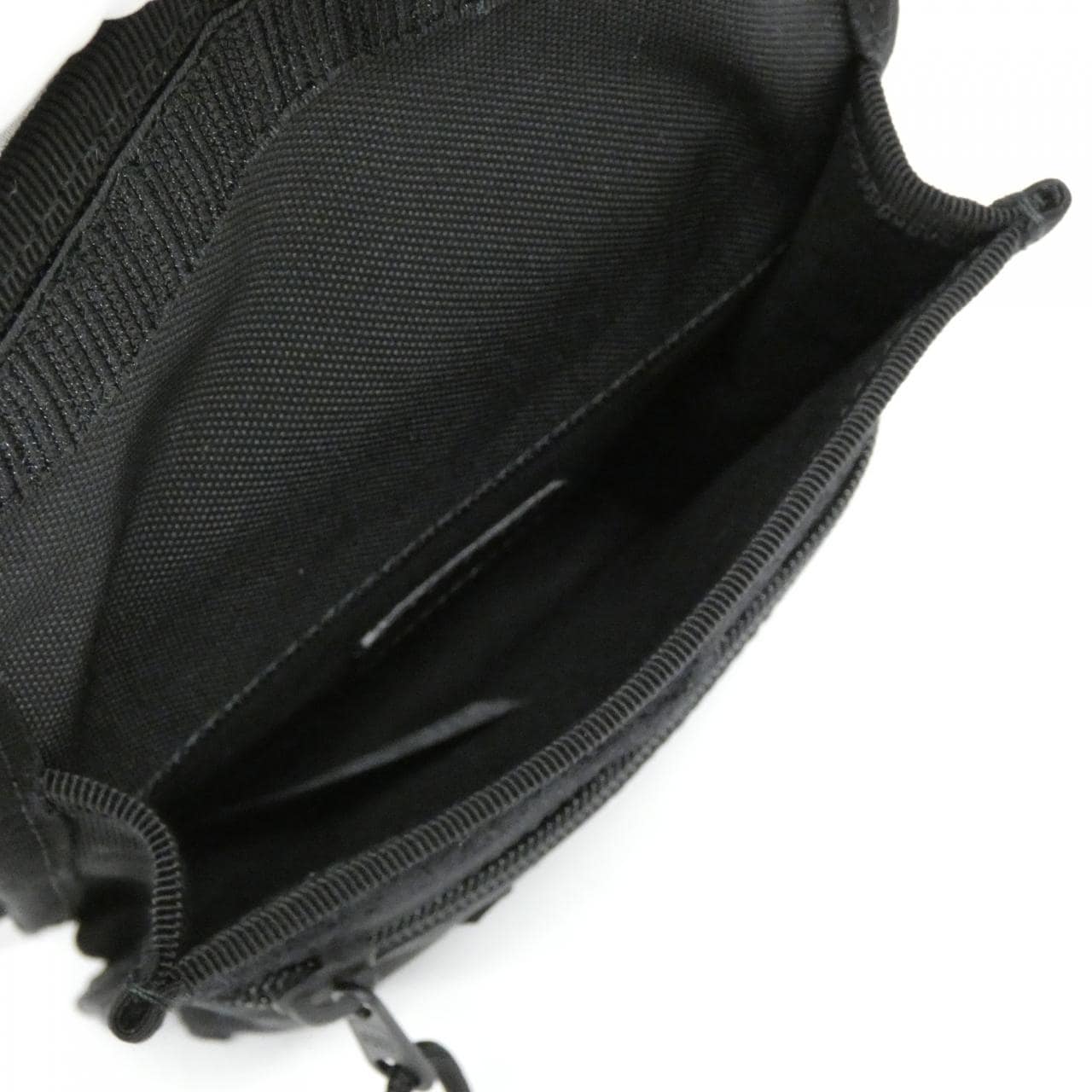 [新品] BALENCIAGA Explorer 袋式肩帶 655982 2AAXT 單肩包