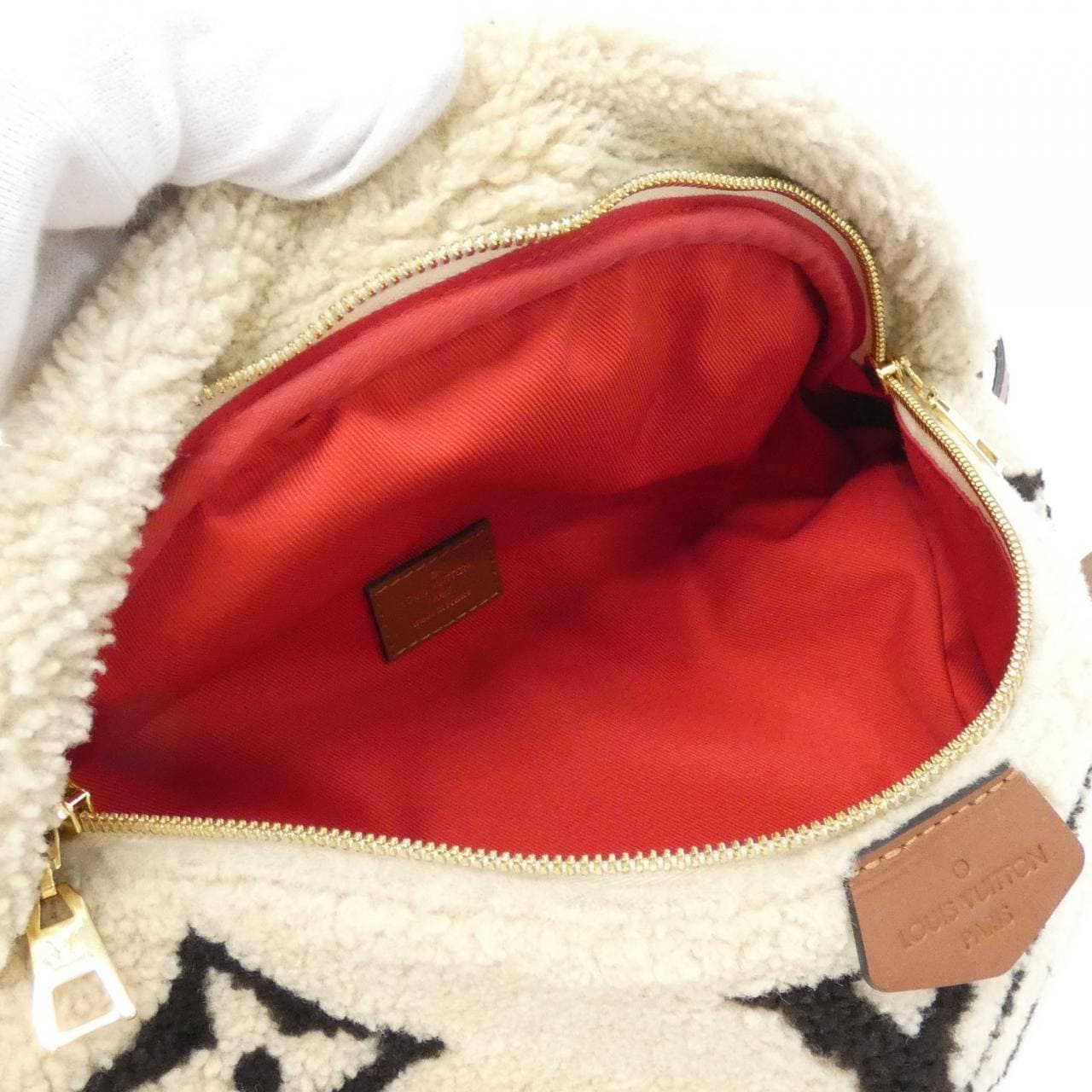 ルイヴィトン モノグラム テディ バムバッグ M55425 ショルダーバッグ