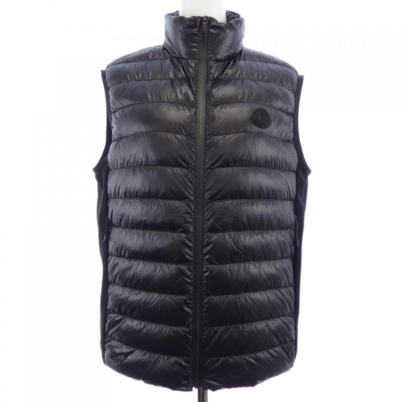 モンクレール MONCLER 20931A00123 ダウンベスト